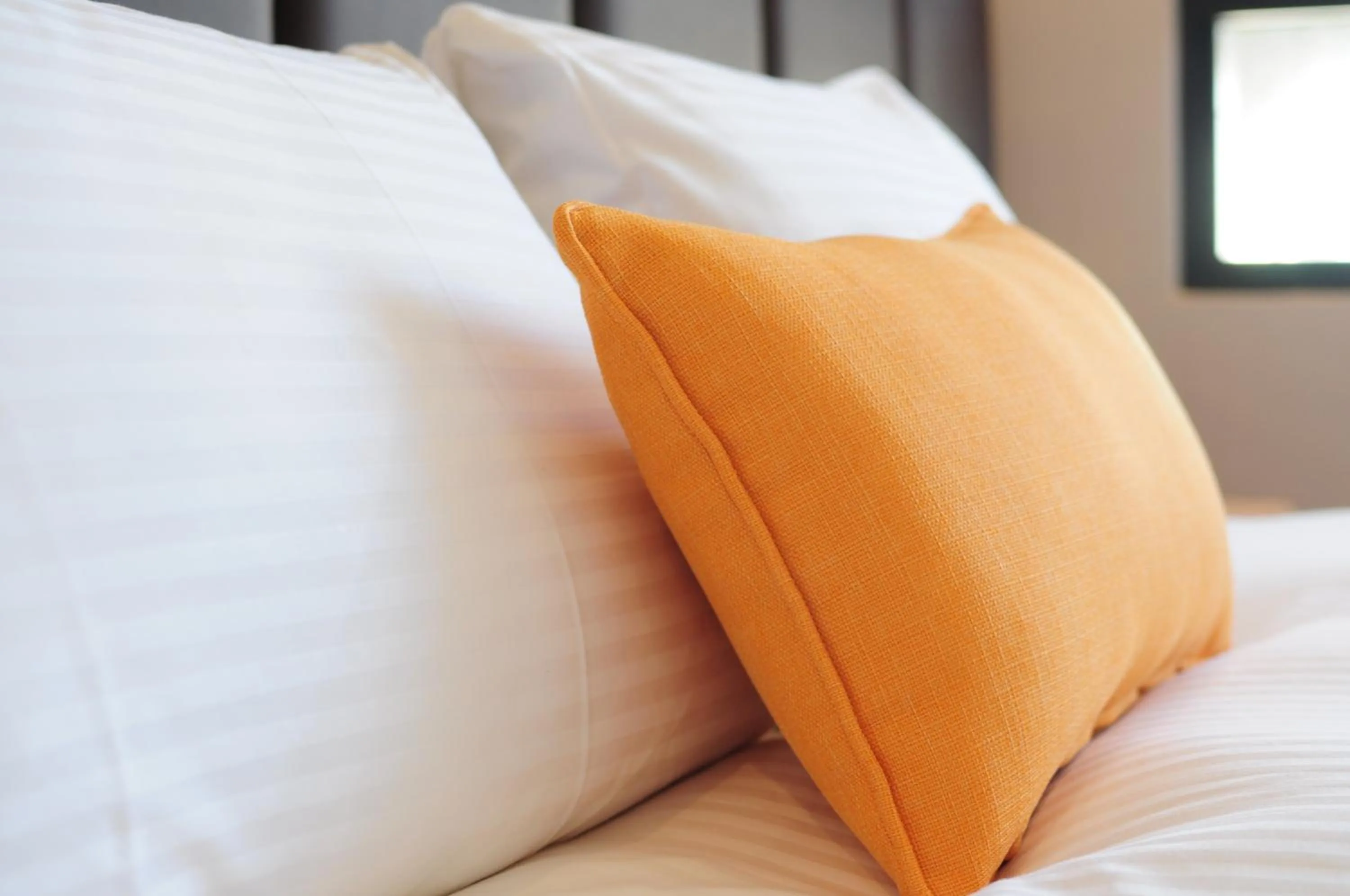 Photo of the whole room, Bed in Treeart Hotel