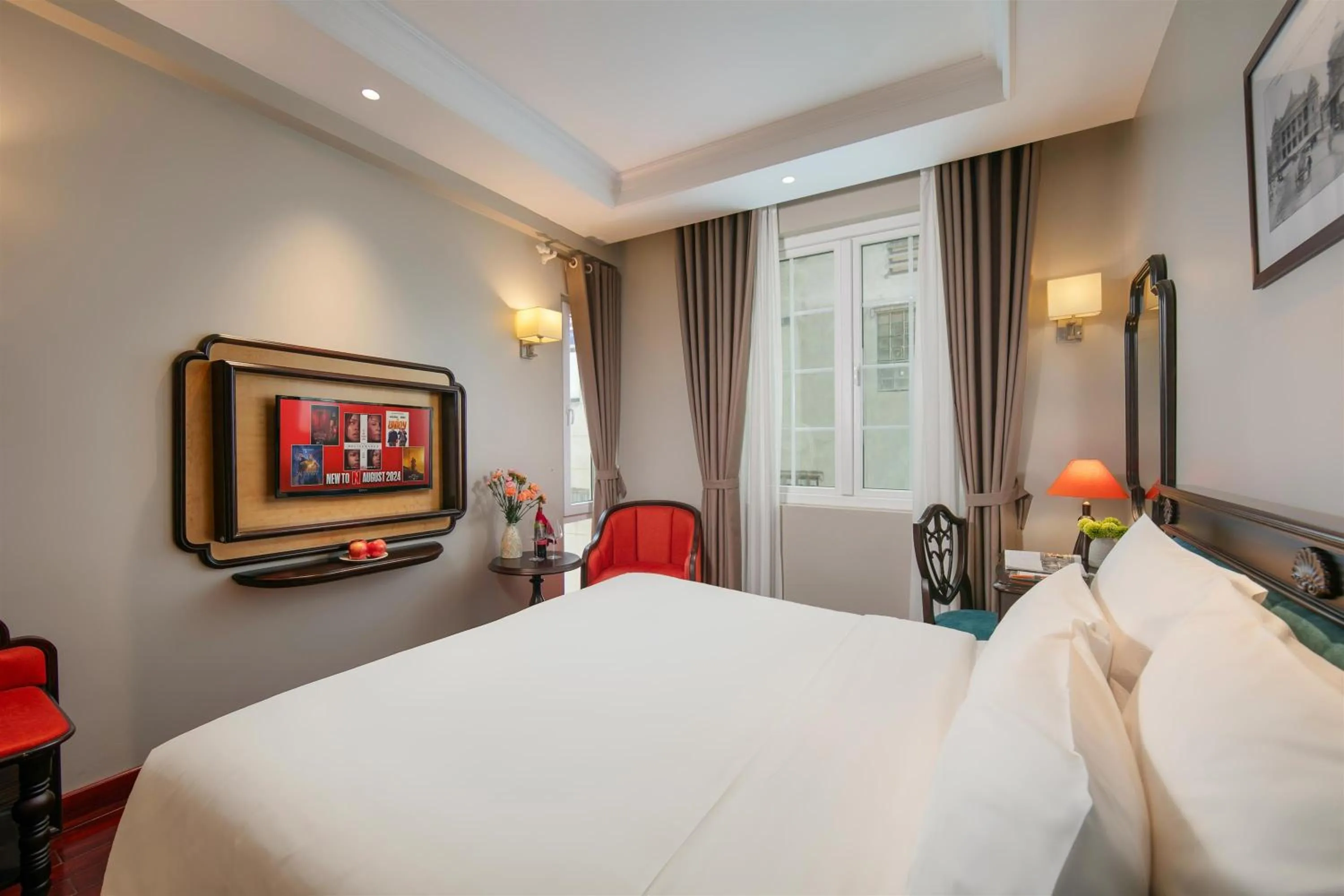 Photo of the whole room, Bed in Sunline Central Hotel