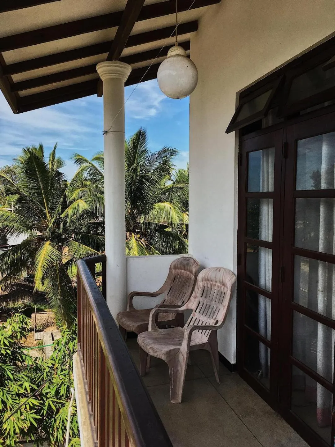 Ceylon Surf Guest and Restaurant