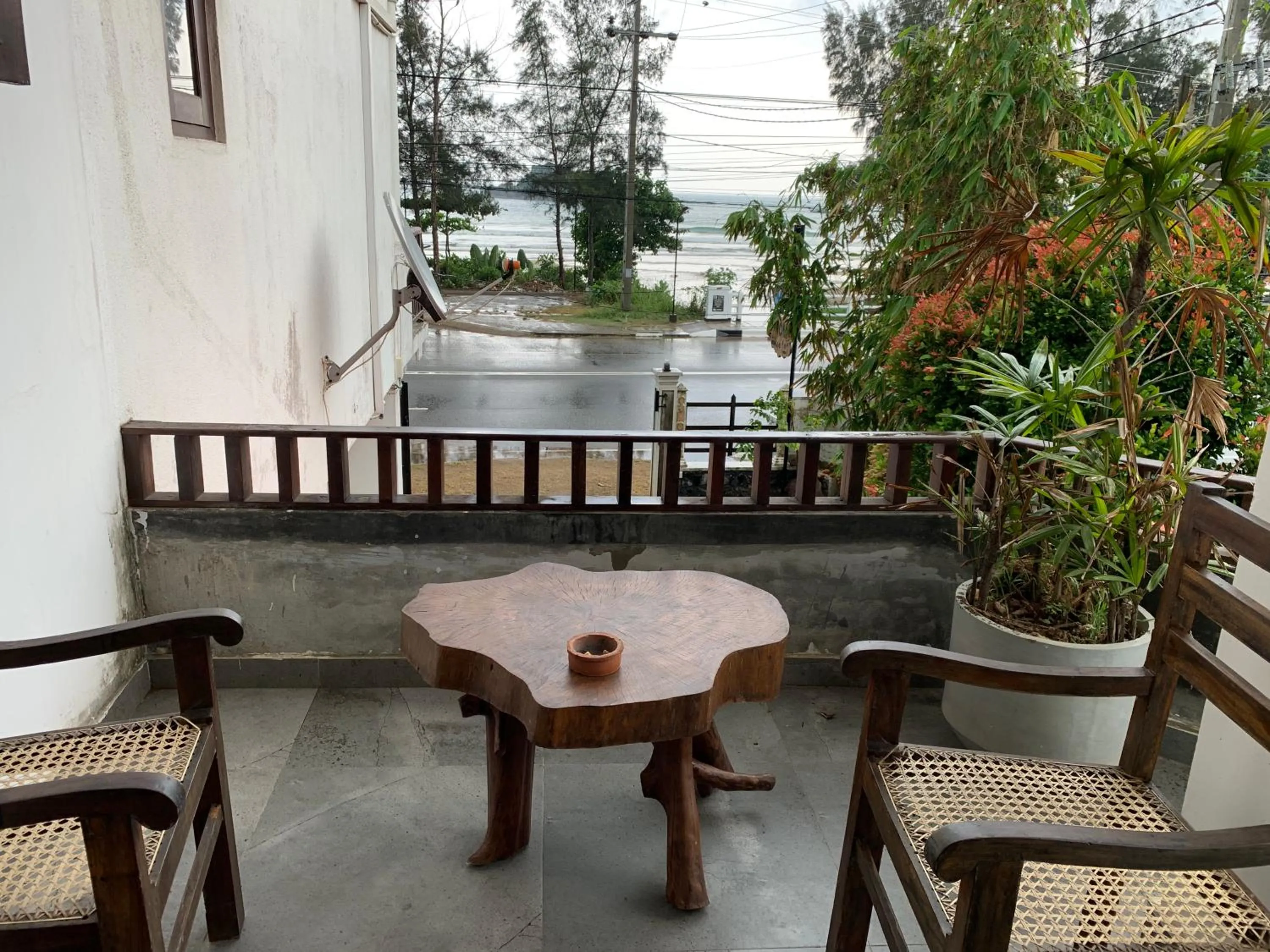 Ceylon Surf Guest and Restaurant