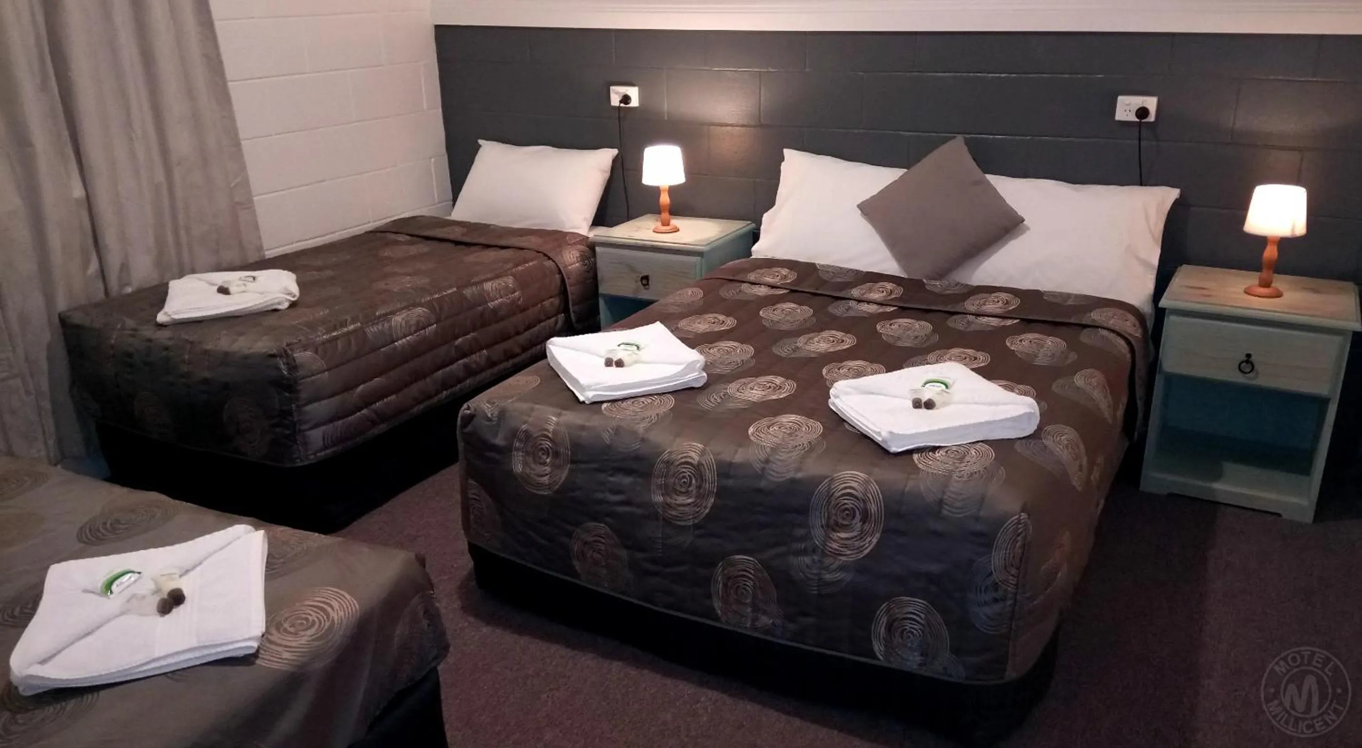 Bed in Millicent Motel