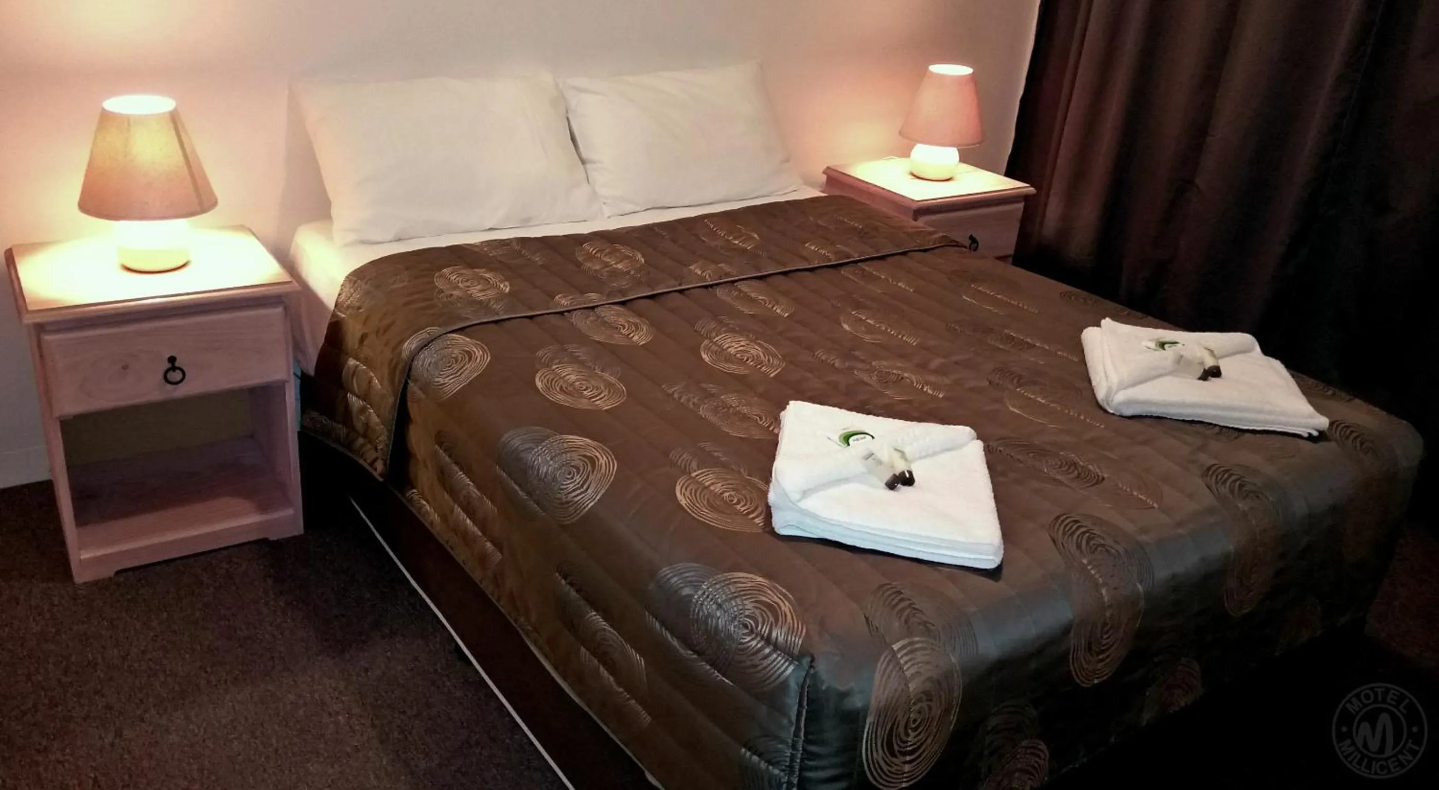 Bedroom, Bed in Millicent Motel