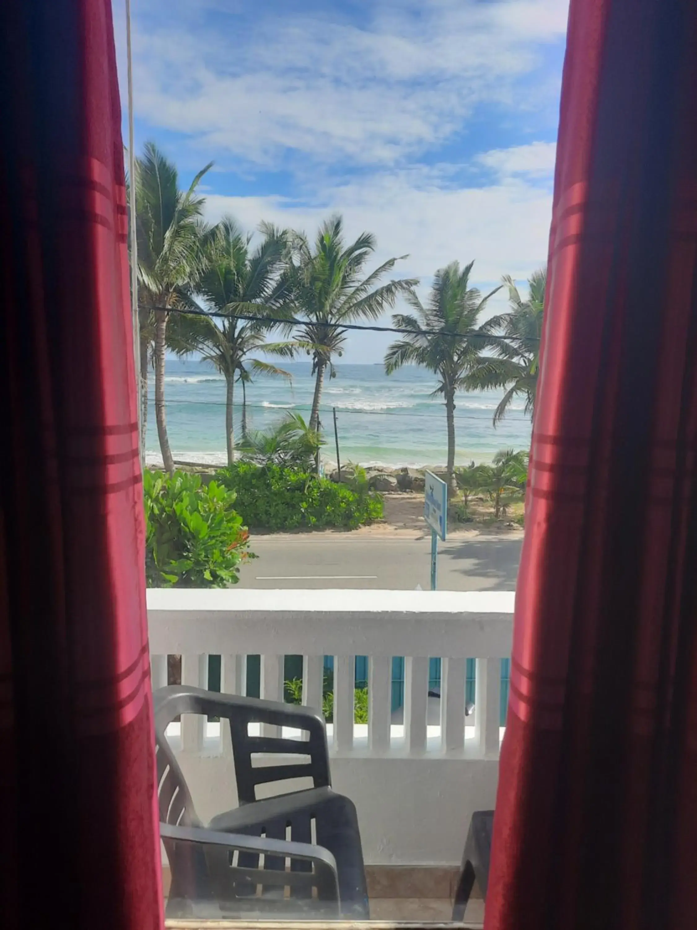 Deluxe Double Room with Balcony and Sea View in White Surfing Beach Resort Deluxe Double Room with Balcony and Sea View in White Surfing Beach Resort