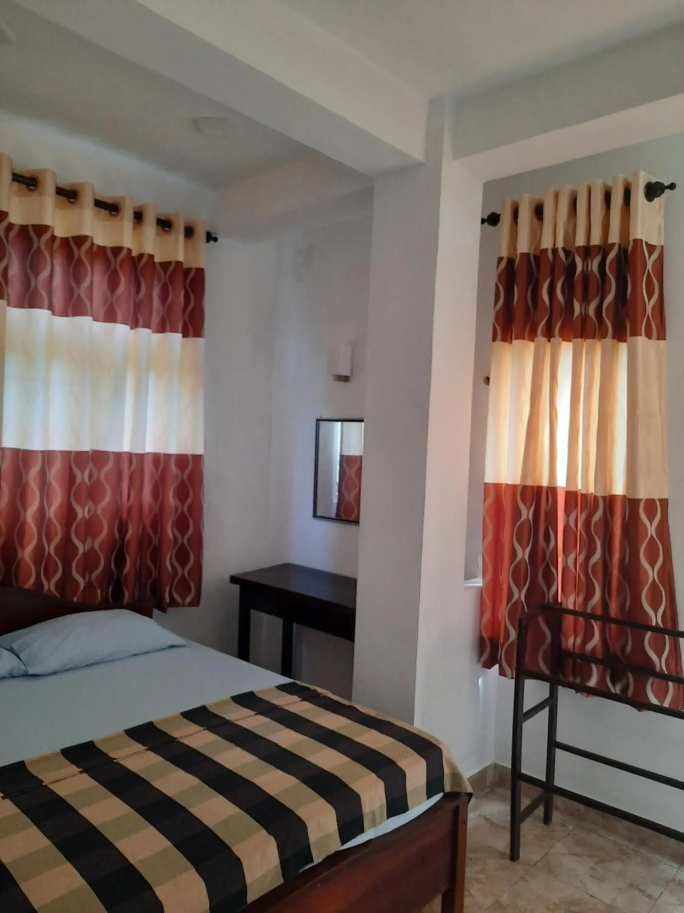 Budget Double Room in White Surfing Beach Resort Budget Double Room in White Surfing Beach Resort