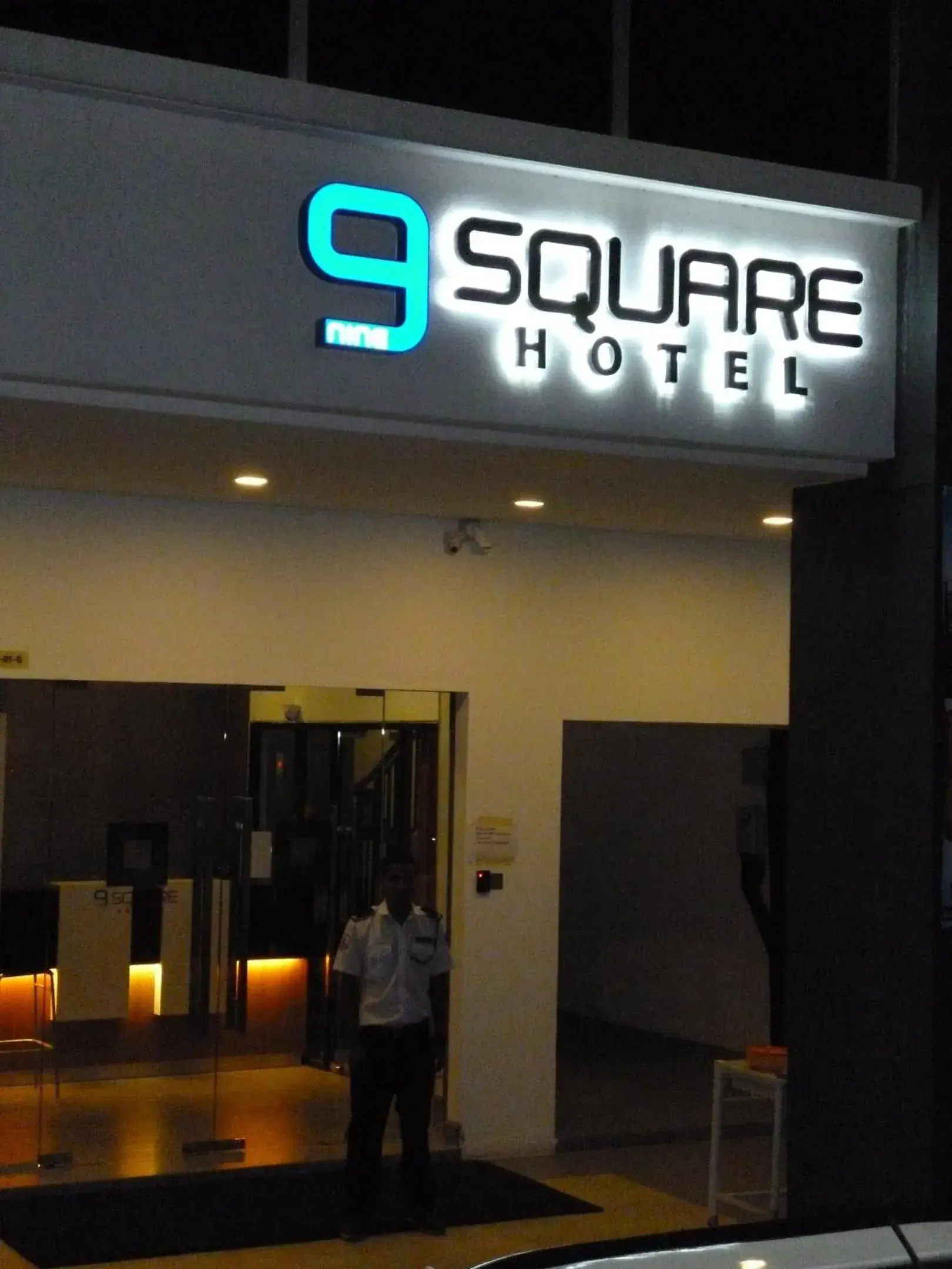 Facade/entrance in 9 Square Hotel - Bandar Baru Bangi Facade/entrance in 9 Square Hotel - Bandar Baru Bangi