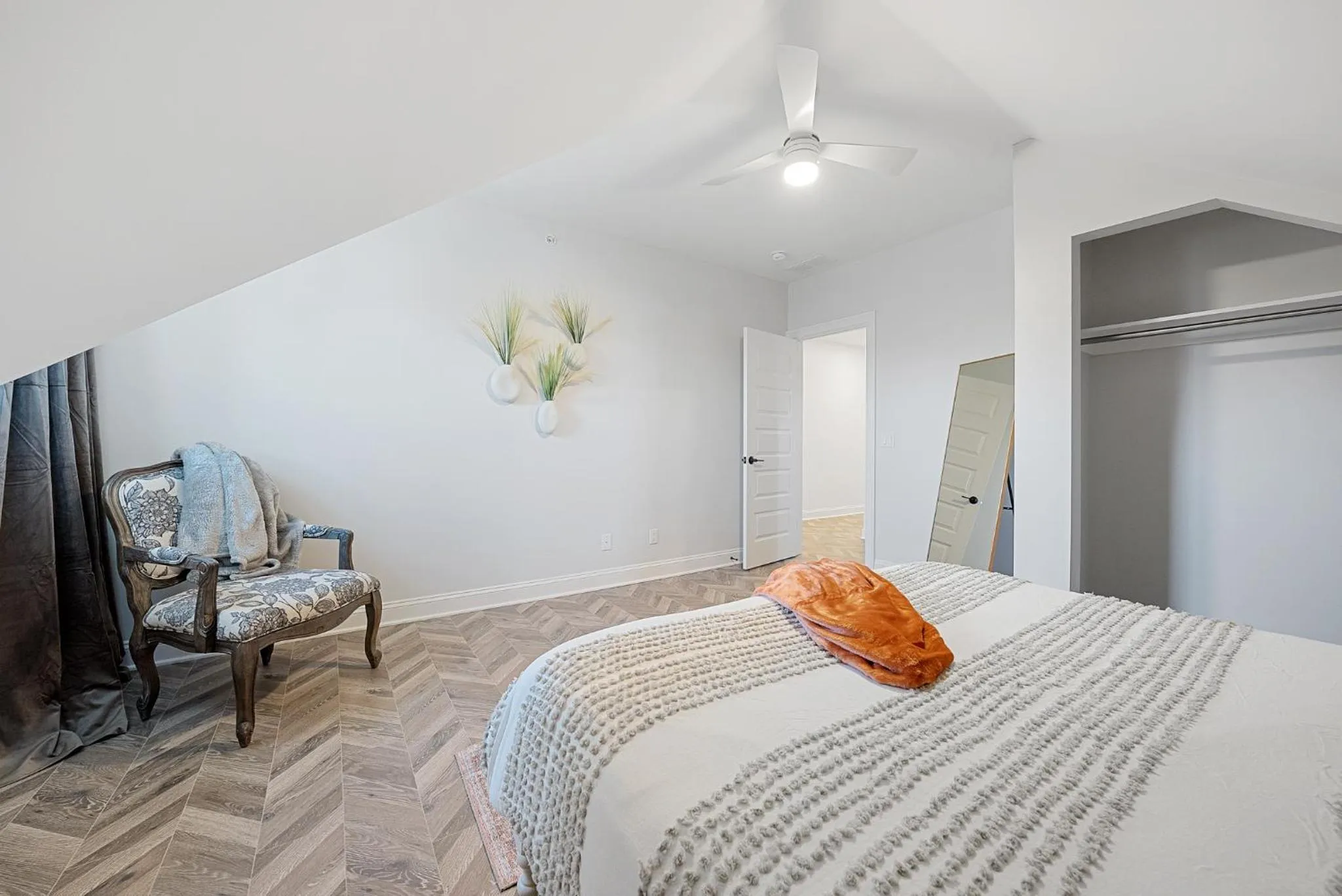 Bed in The Washington Downtown Boutique Hotel