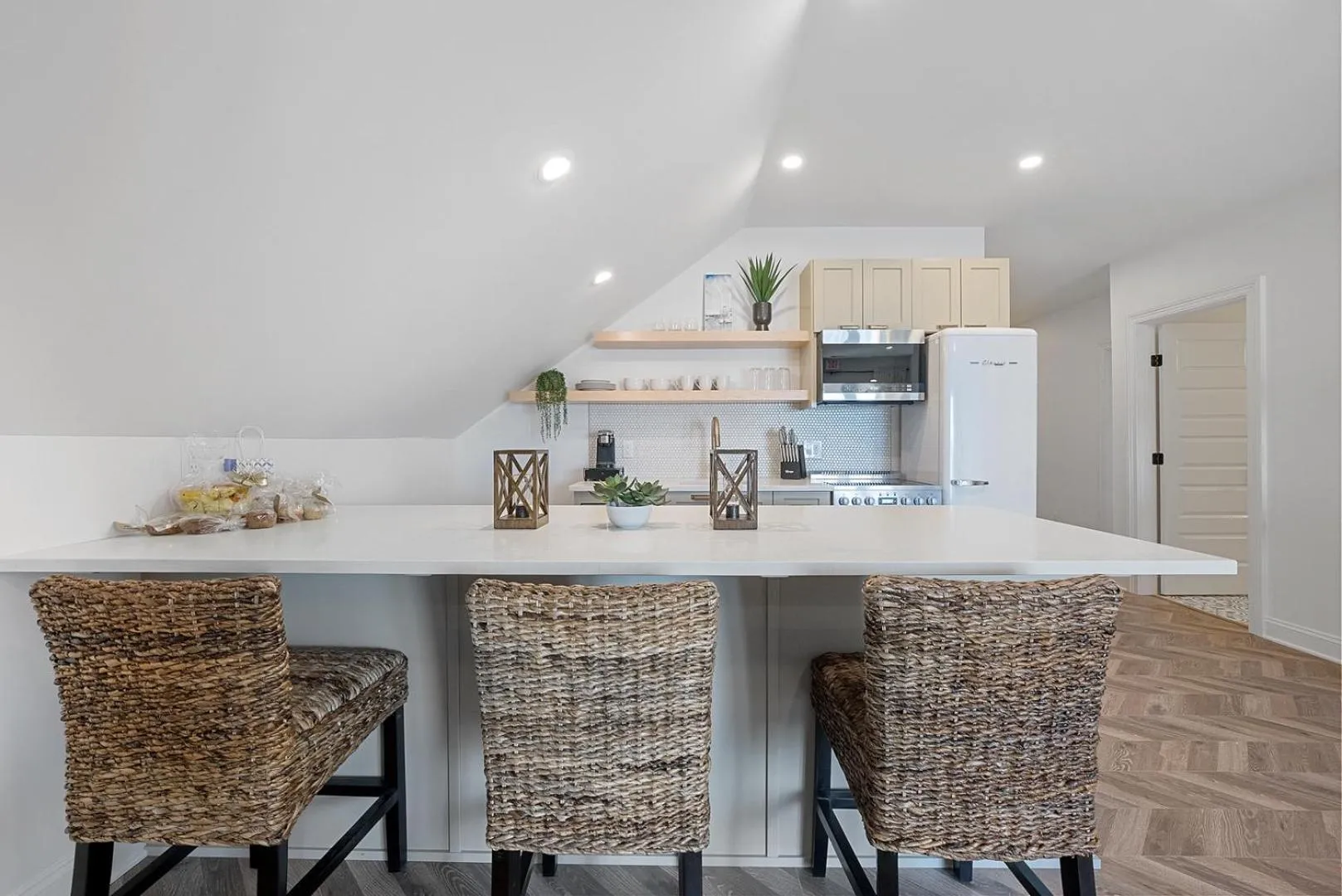 Kitchen or kitchenette in The Washington Downtown Boutique Hotel
