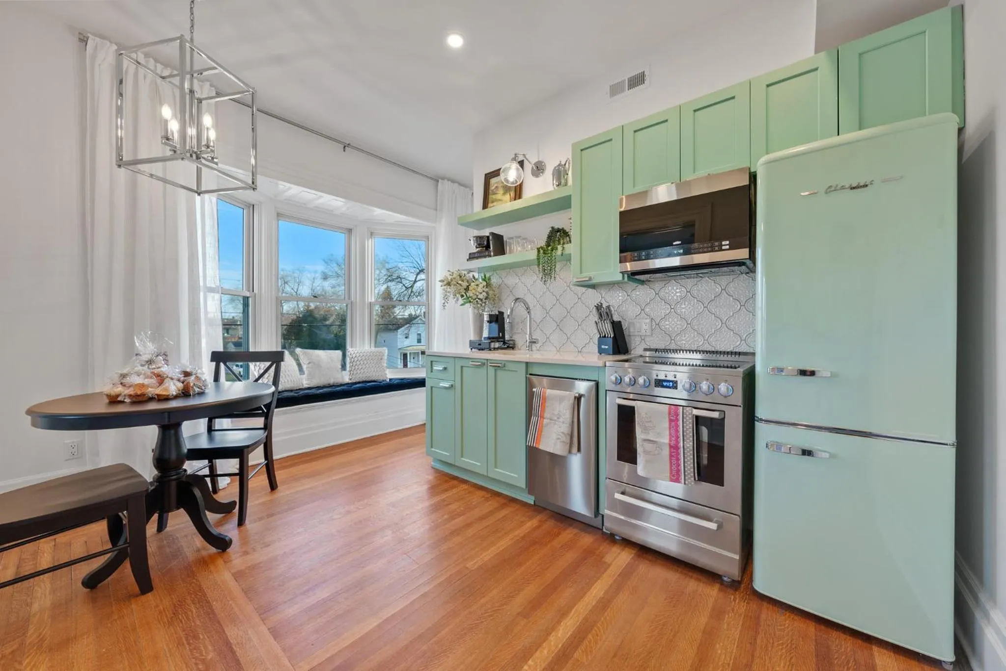kitchen in The Washington Downtown Boutique Hotel