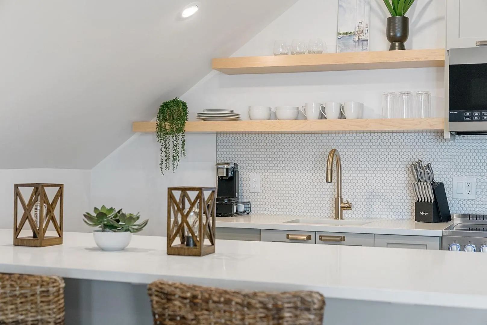 Kitchen or kitchenette in The Washington Downtown Boutique Hotel