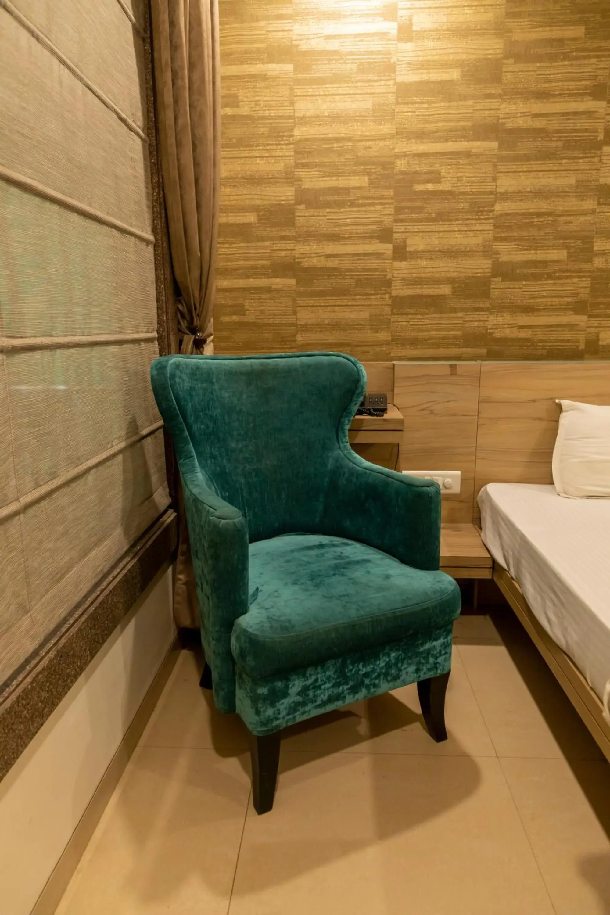 Bed in Adarsh Palace Hotel Near Bhopal Railway Station and Nadra Bus Stand Bhopal Bed in Adarsh Palace Hotel Near Bhopal Railway Station and Nadra Bus Stand Bhopal