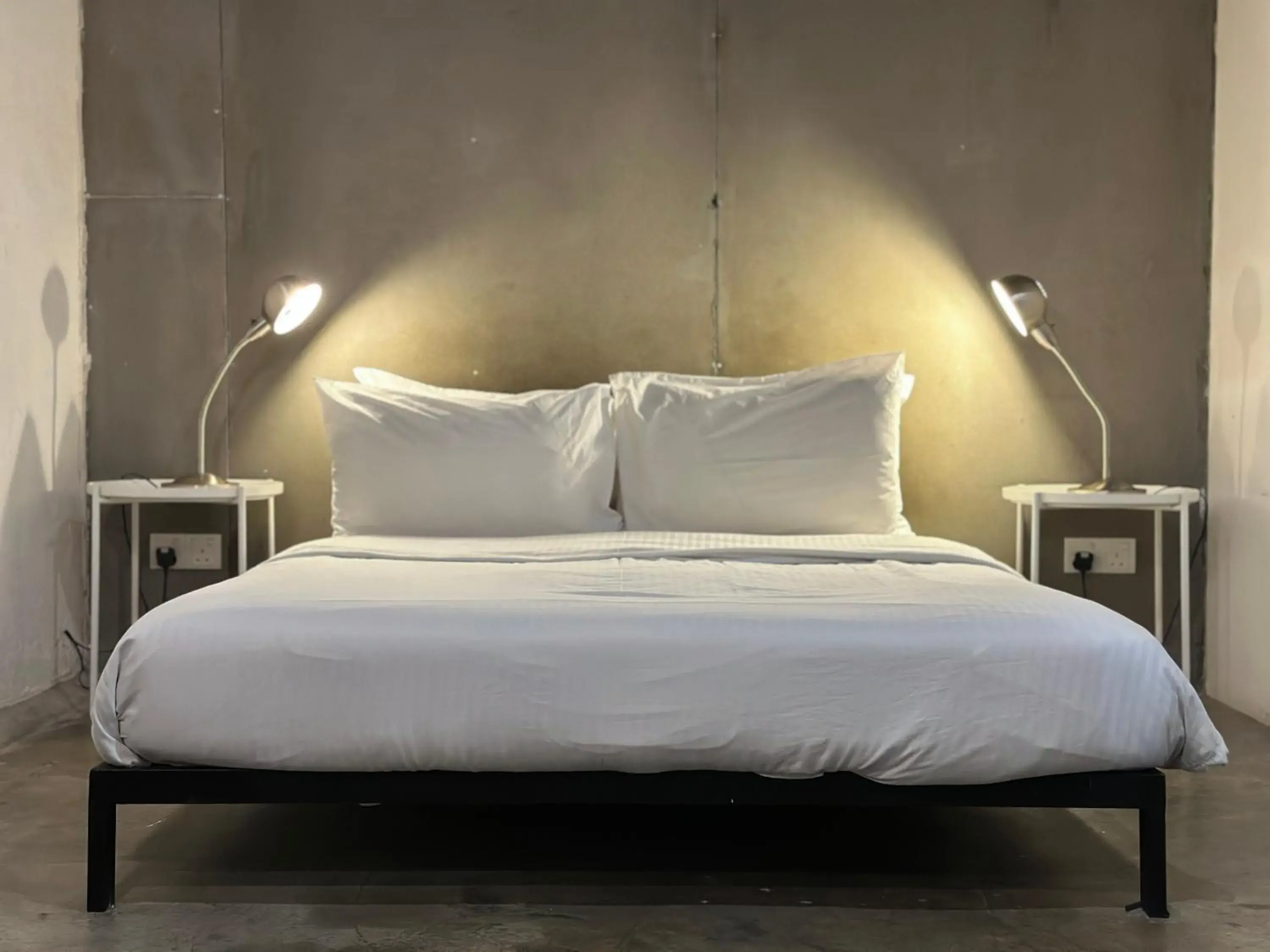 Double Room with Private Bathroom in The Frame Guesthouse Double Room with Private Bathroom in The Frame Guesthouse