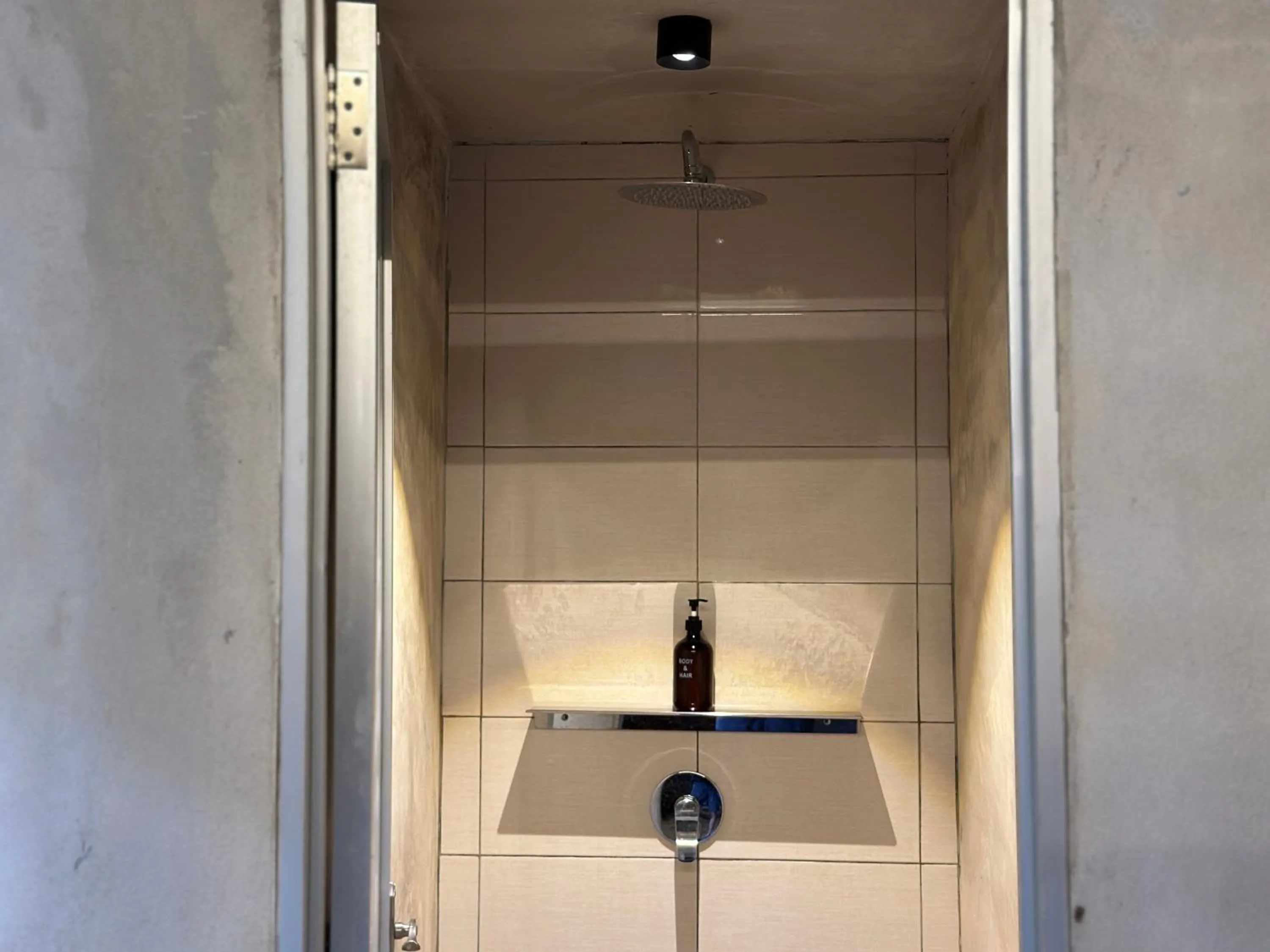 Bathroom in The Frame Guesthouse