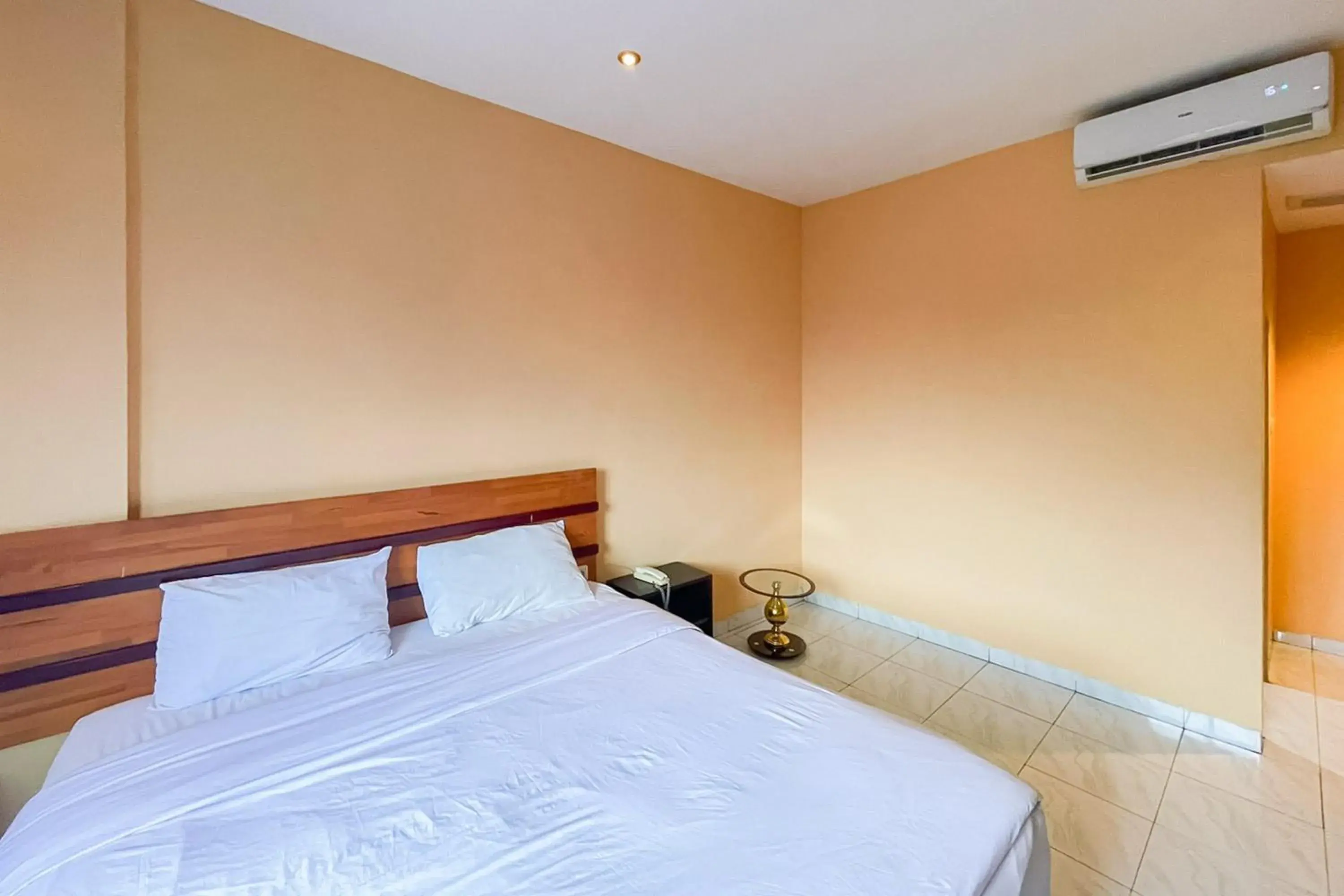 Suite in RedDoorz at Hotel Anda Pematang Siantar Suite in RedDoorz at Hotel Anda Pematang Siantar