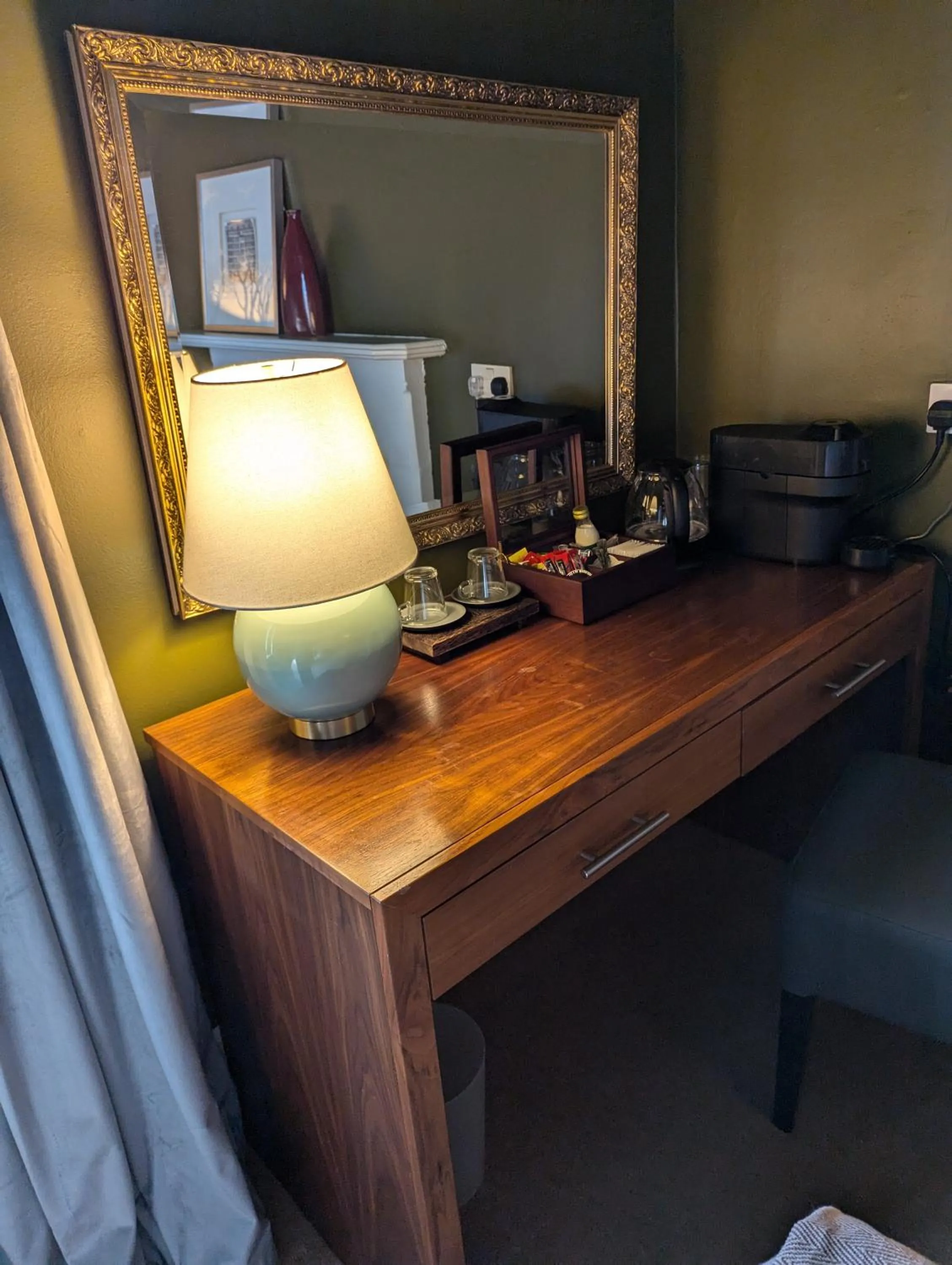 Coffee/tea facilities in The Duke Hotel
