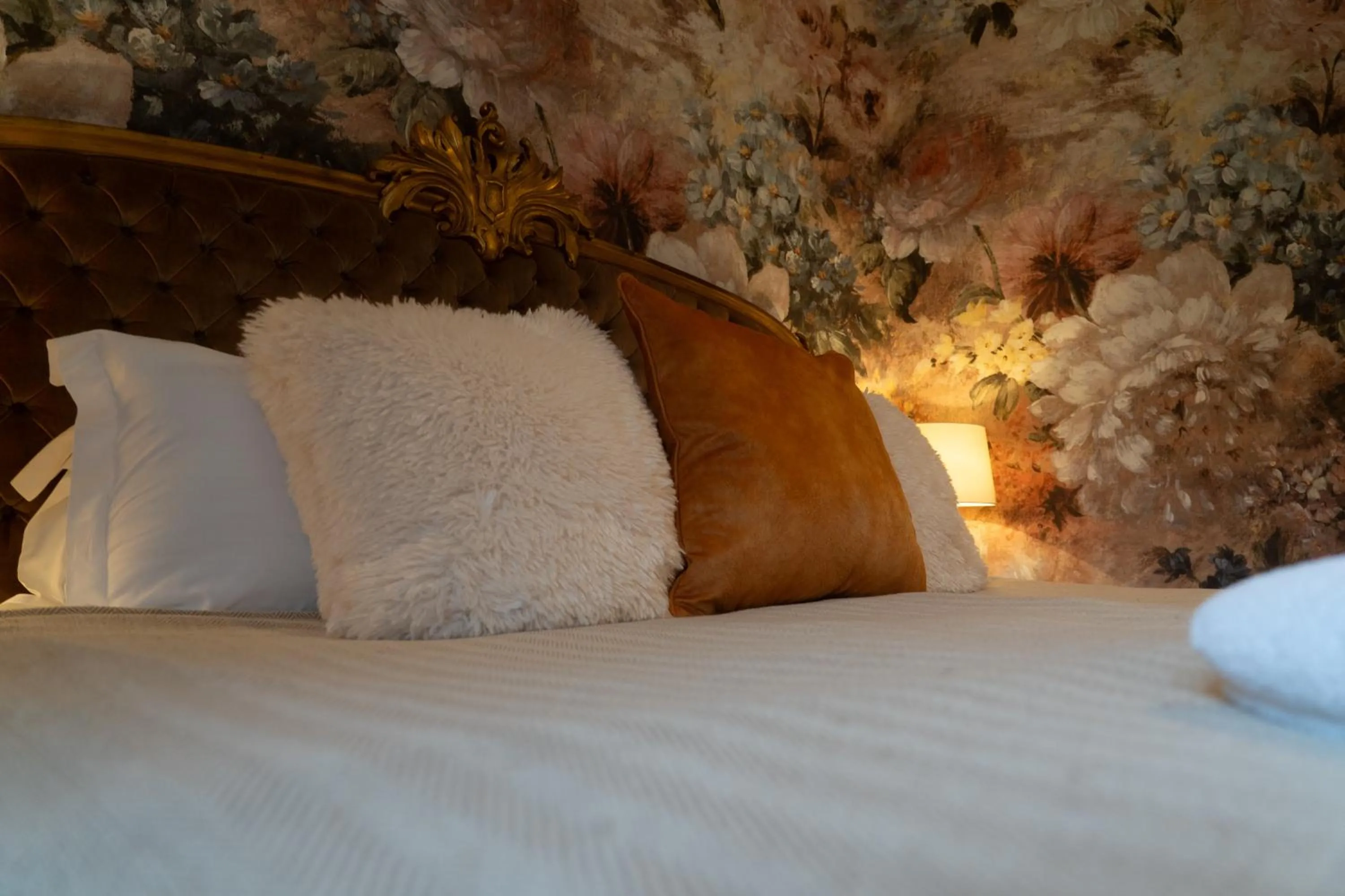 Bed in The Duke Hotel