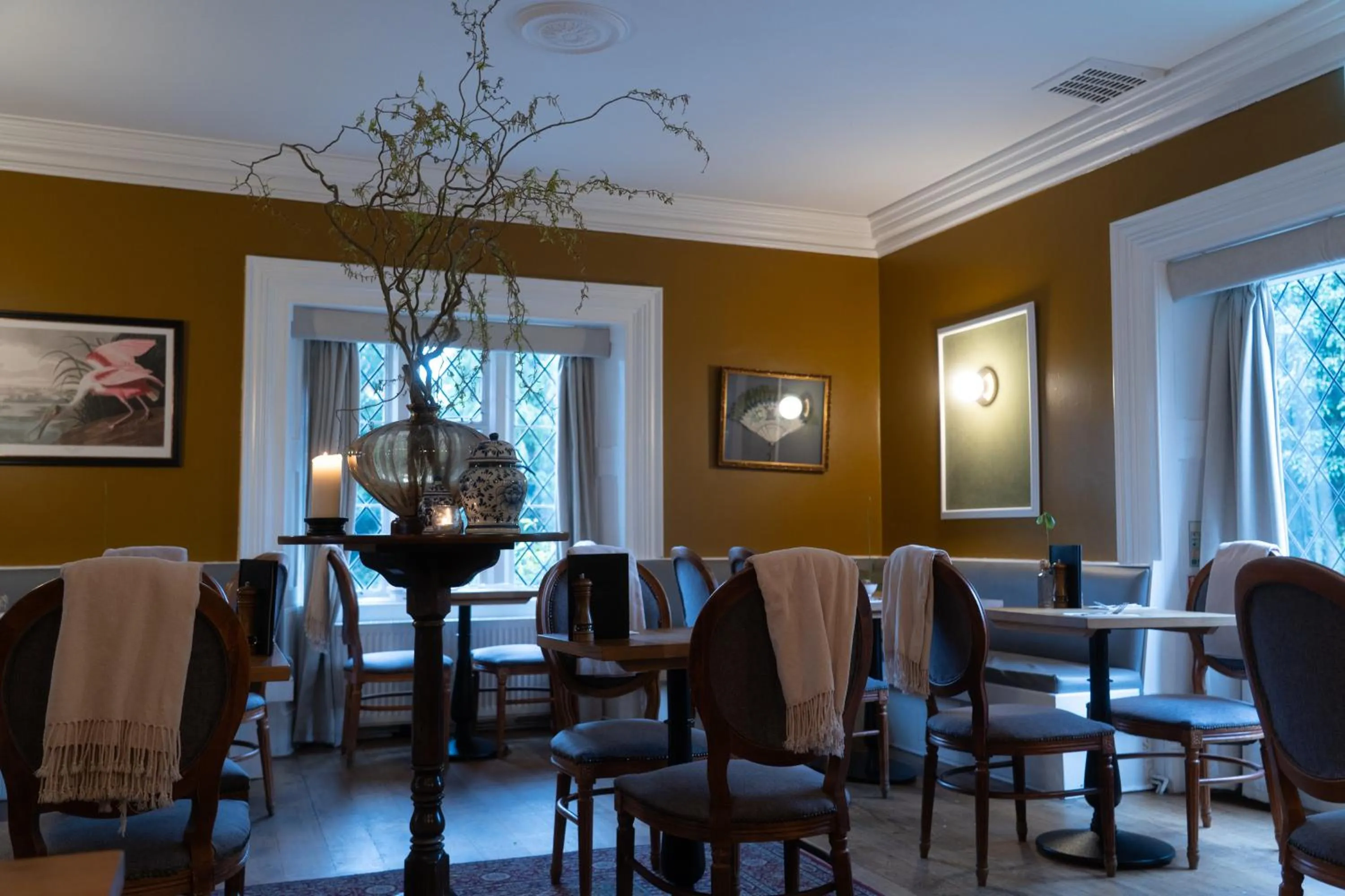 Restaurant/places to eat in The Duke Hotel