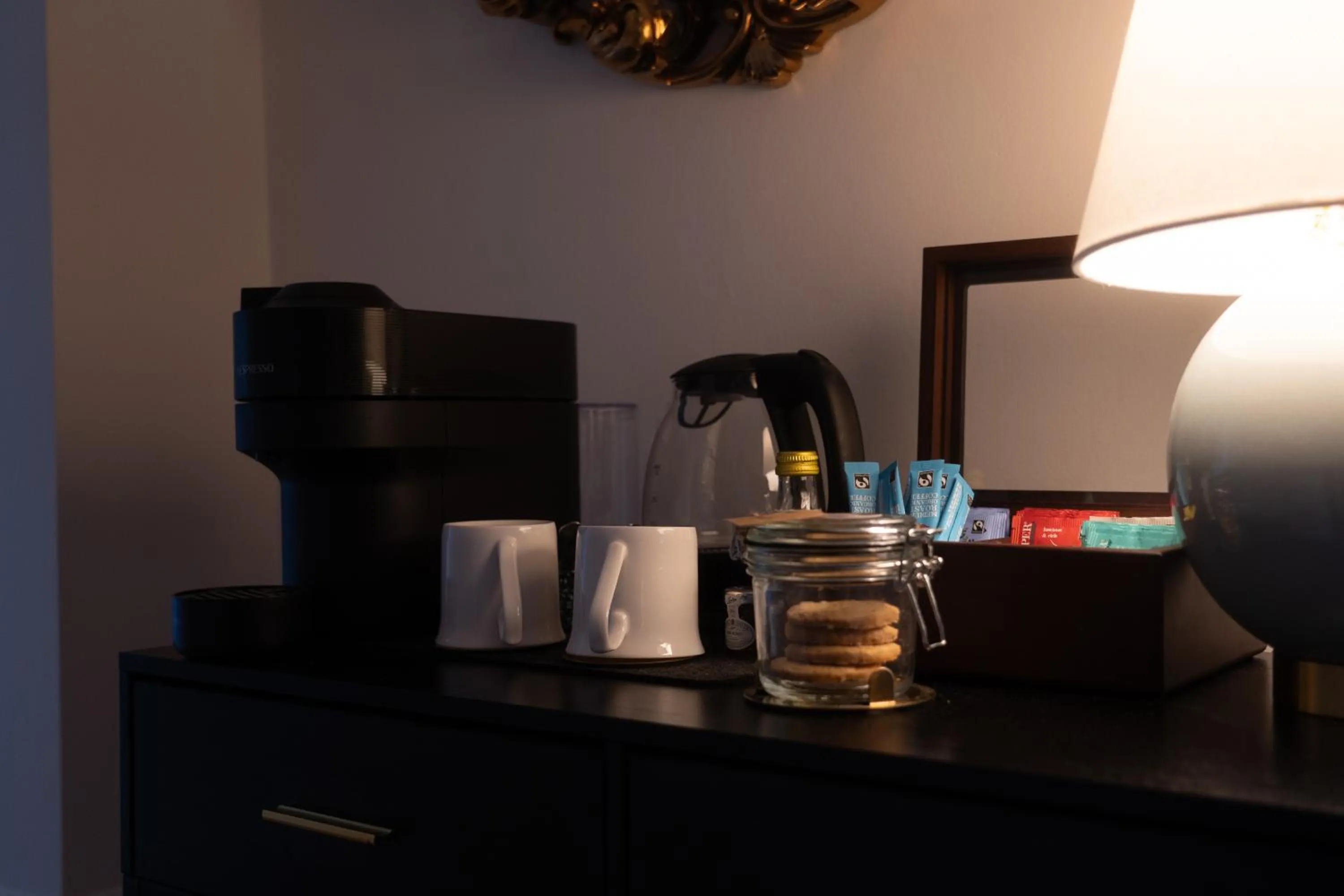 Coffee/tea facilities in The Duke Hotel