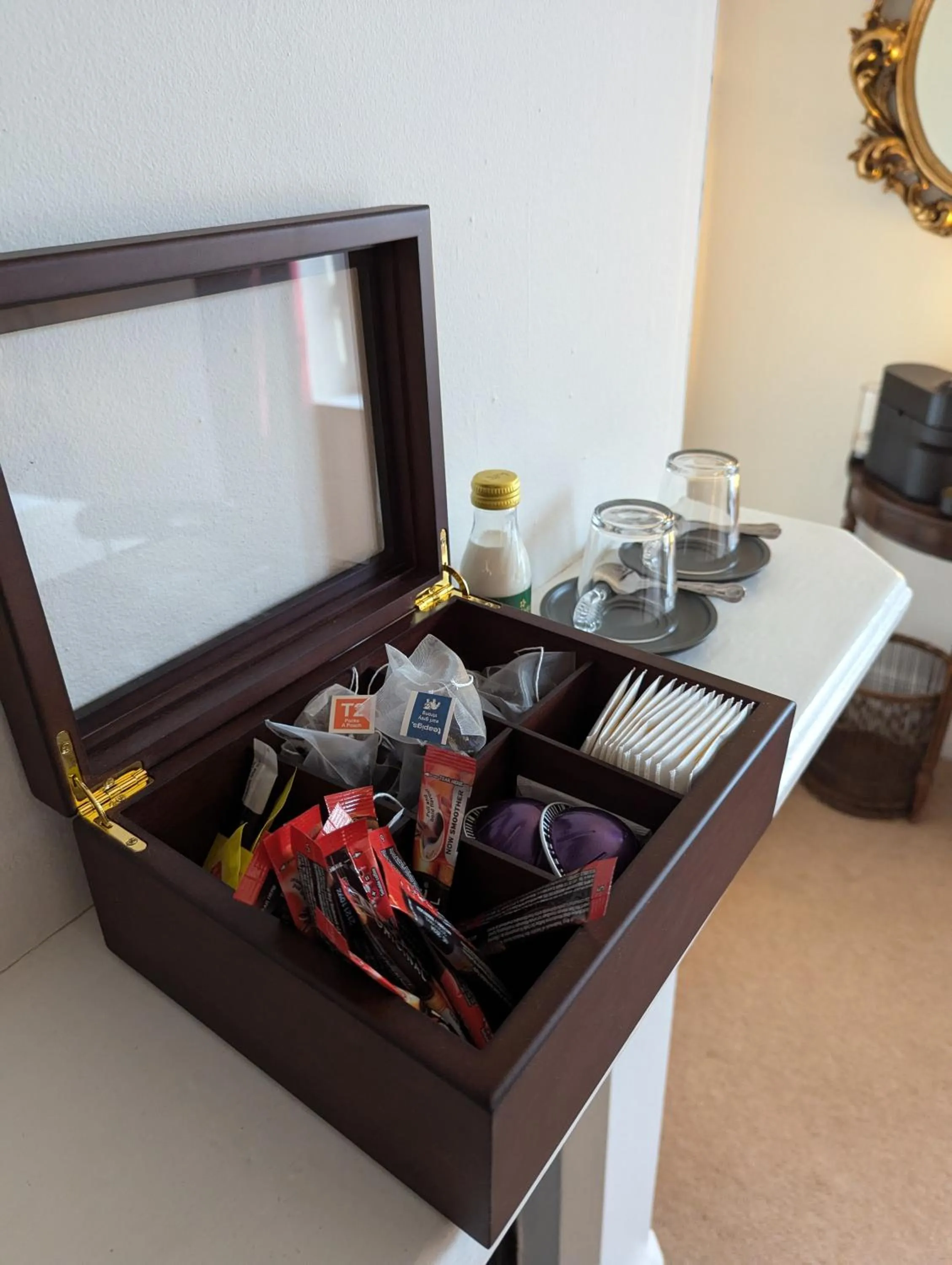 Coffee/tea facilities in The Duke Hotel