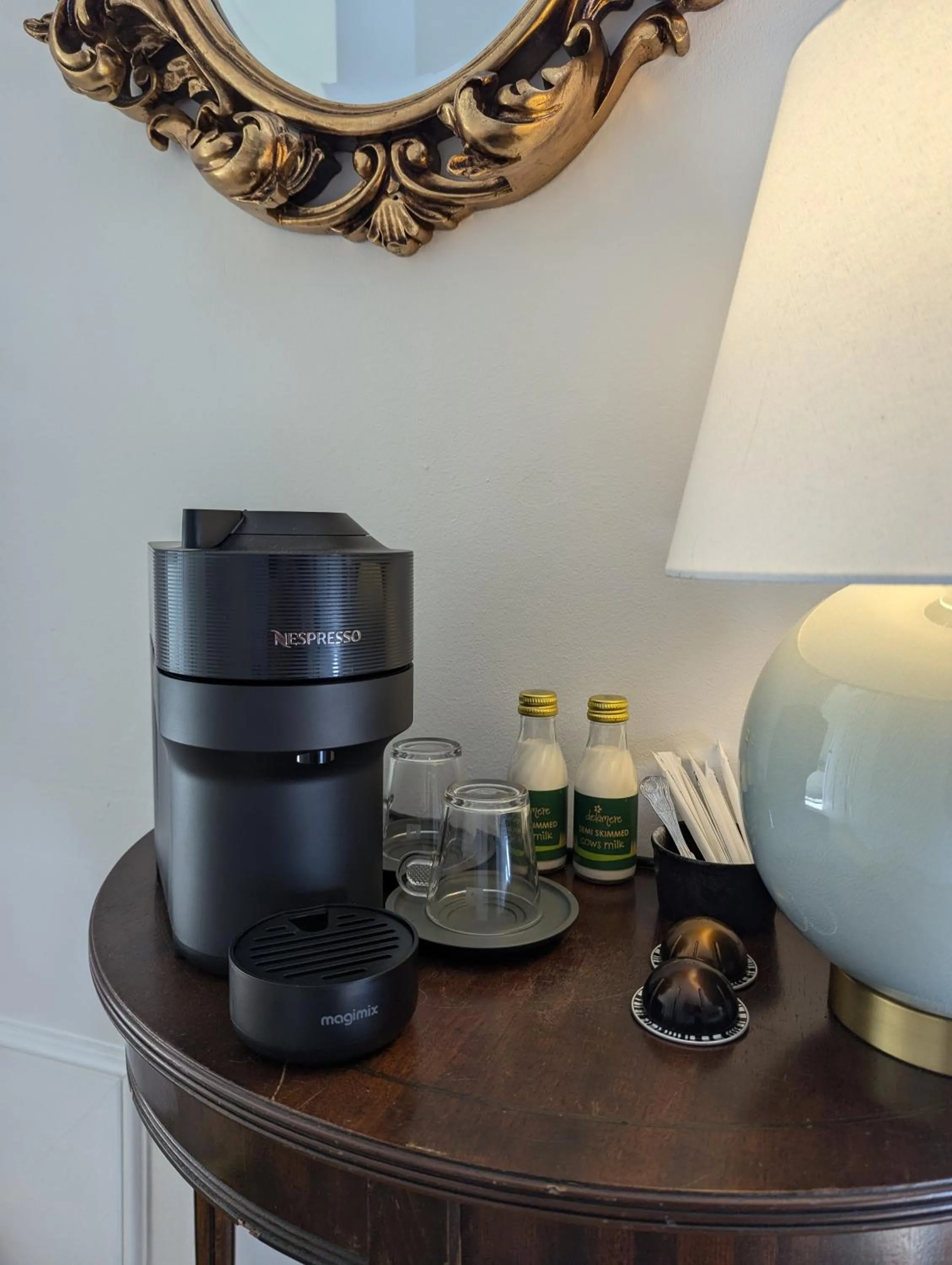 Coffee/tea facilities in The Duke Hotel