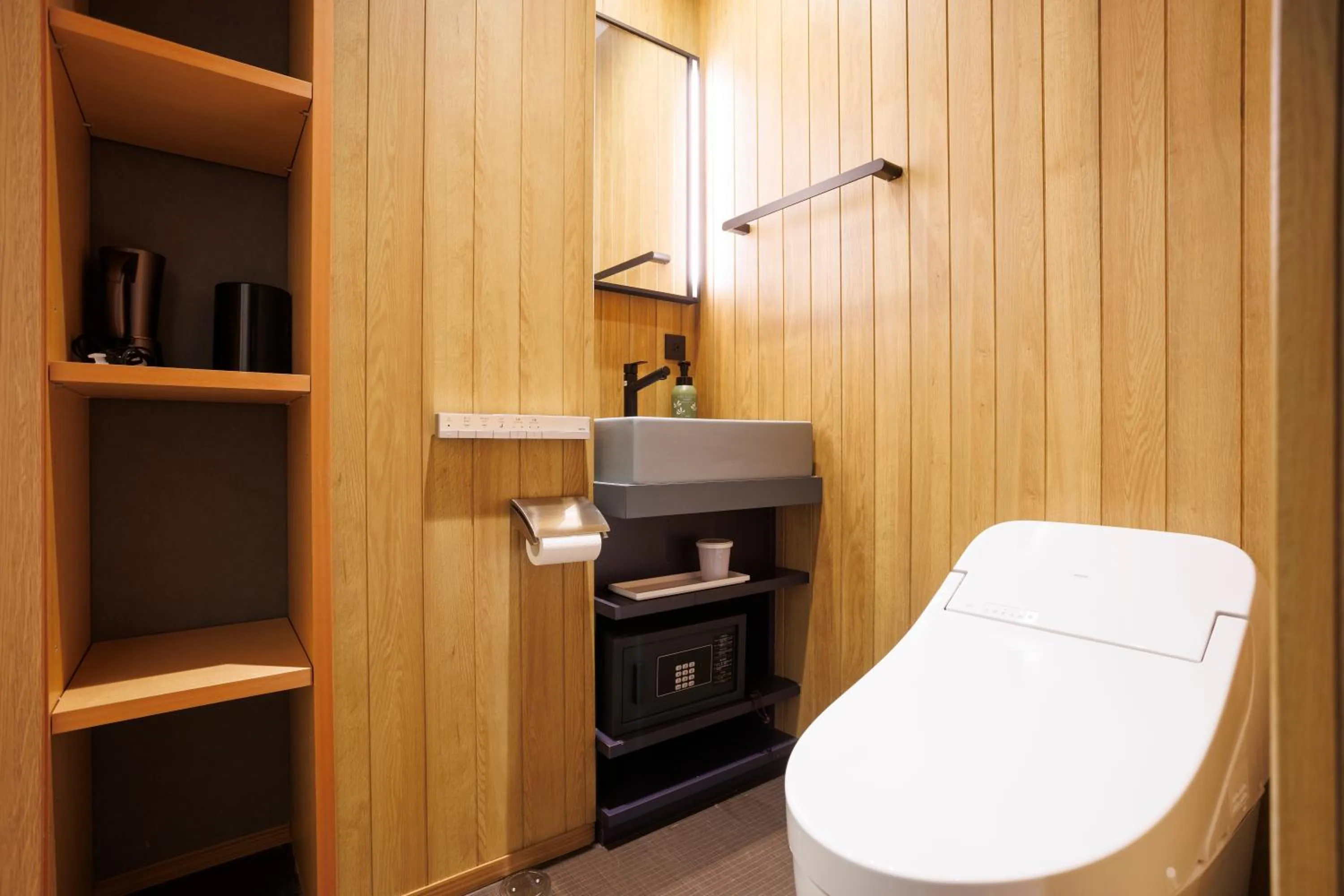 Toilet in Hotel Ethnography Kiyomizu Gojo