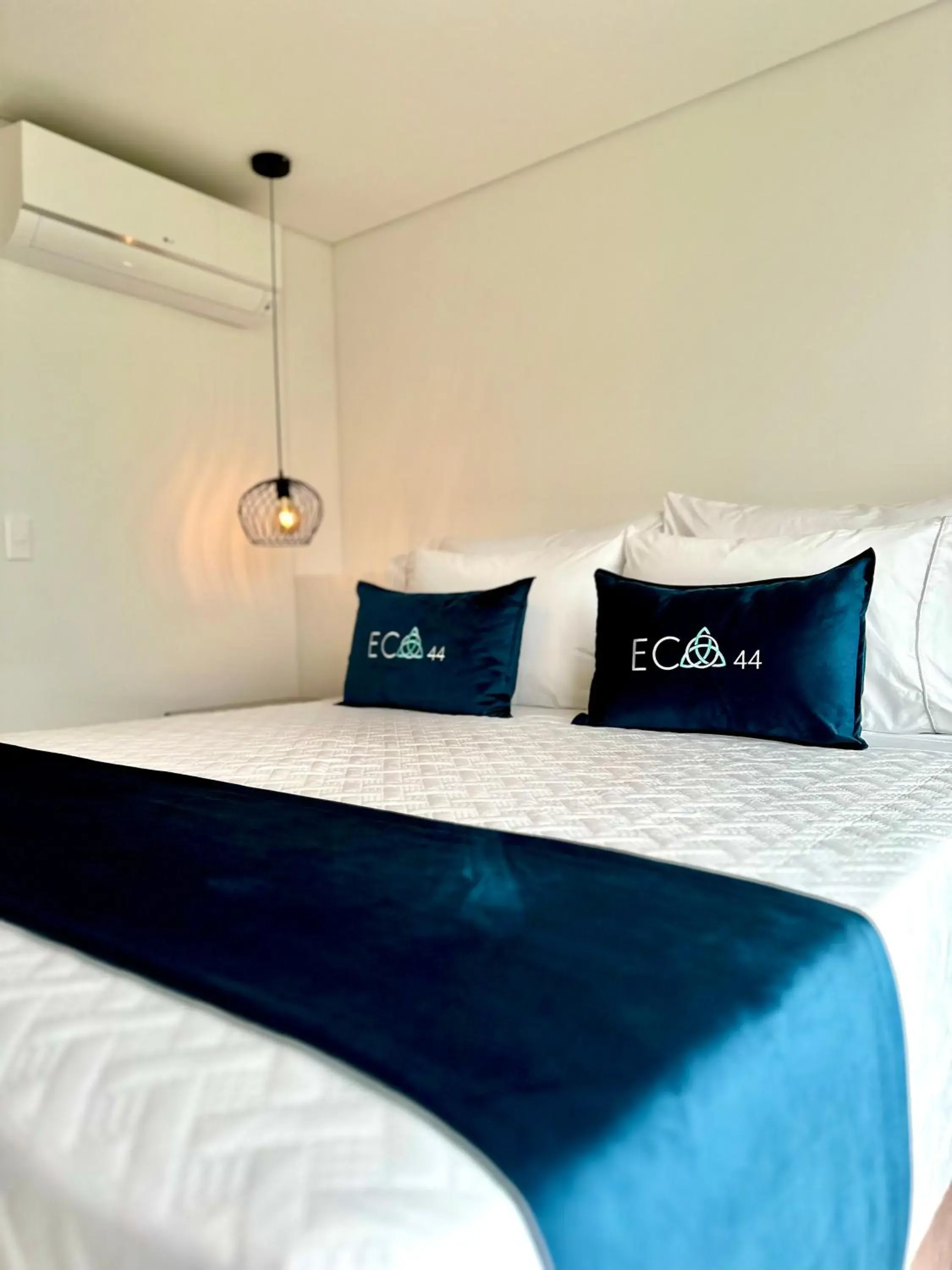 Bed in Hotel ECO 44 Bed in Hotel ECO 44