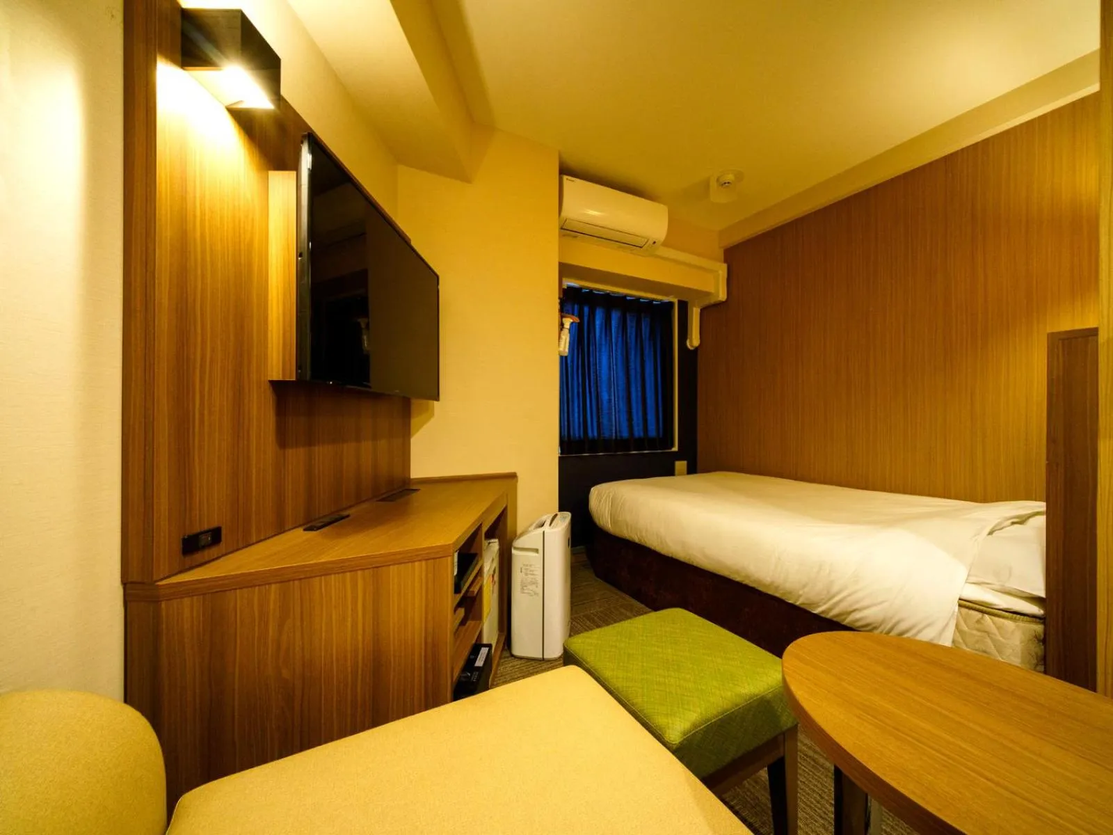 Bed in Super Hotel Ikebukuro-Eki Kitaguchi