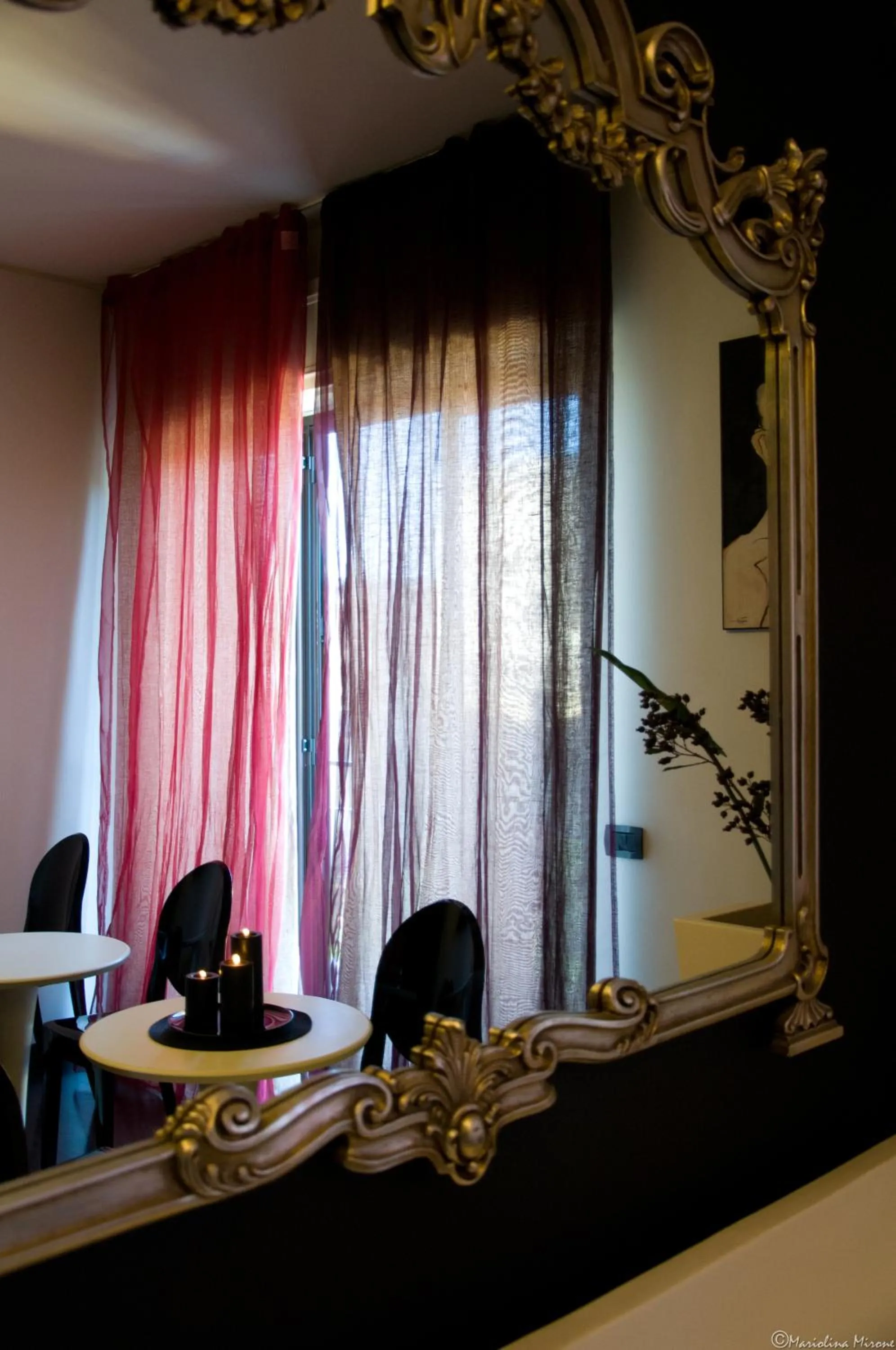 Decorative detail in Eh13 Luxury Accommodation