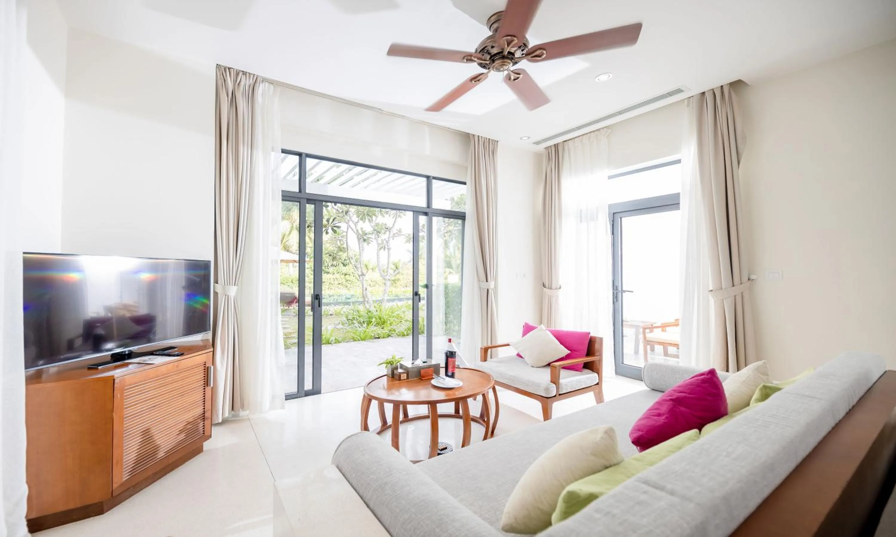 Seating area in Cam Ranh Riviera Beach Resort & Spa