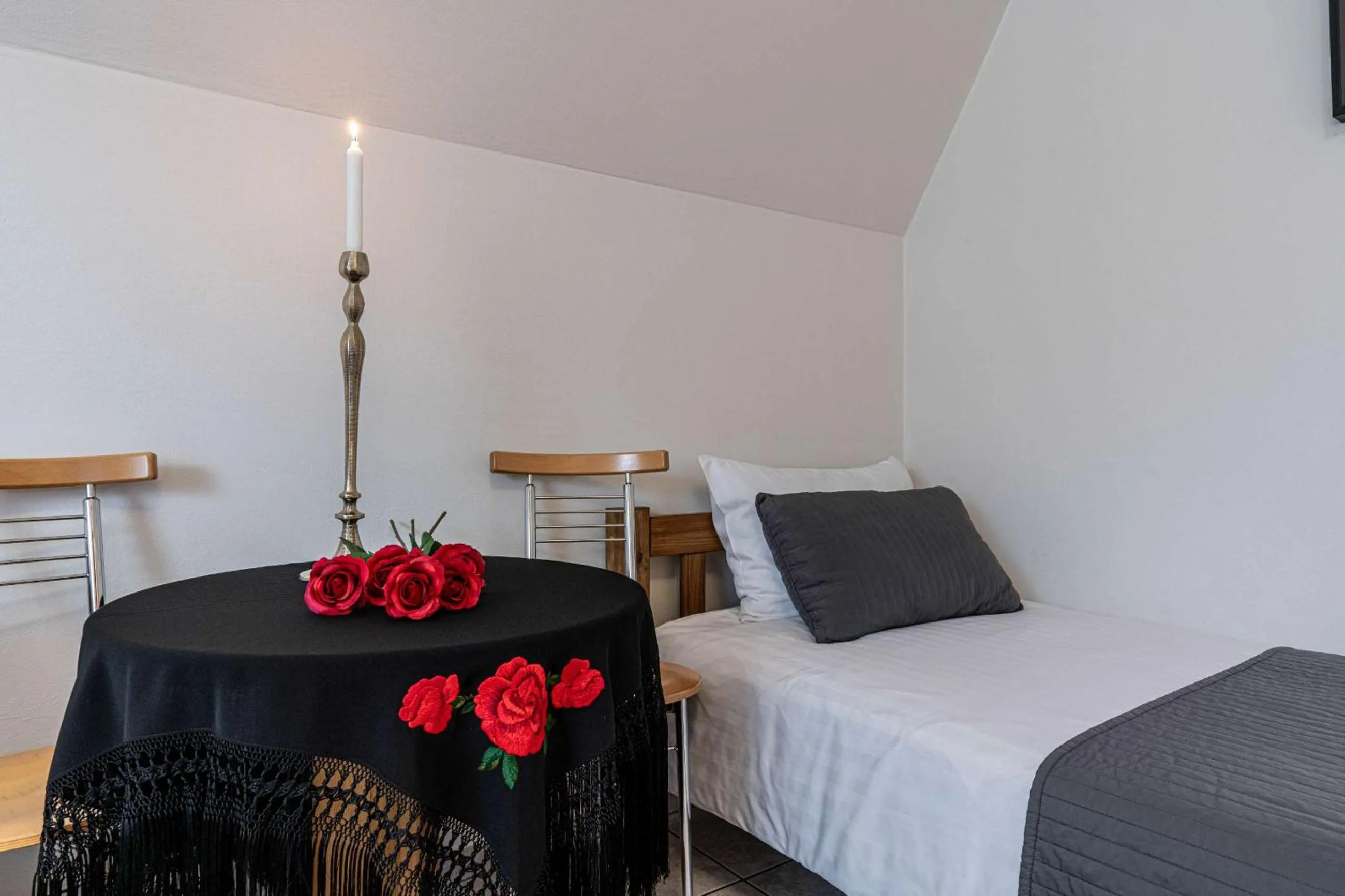 Bed in Liberta INN - Pokoje Gościnne