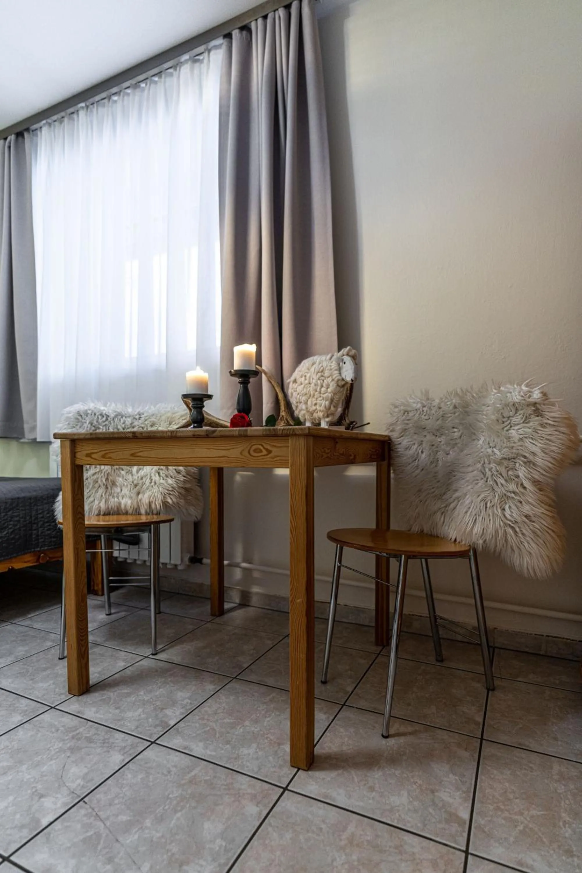 Photo of the whole room in Liberta INN - Pokoje Gościnne