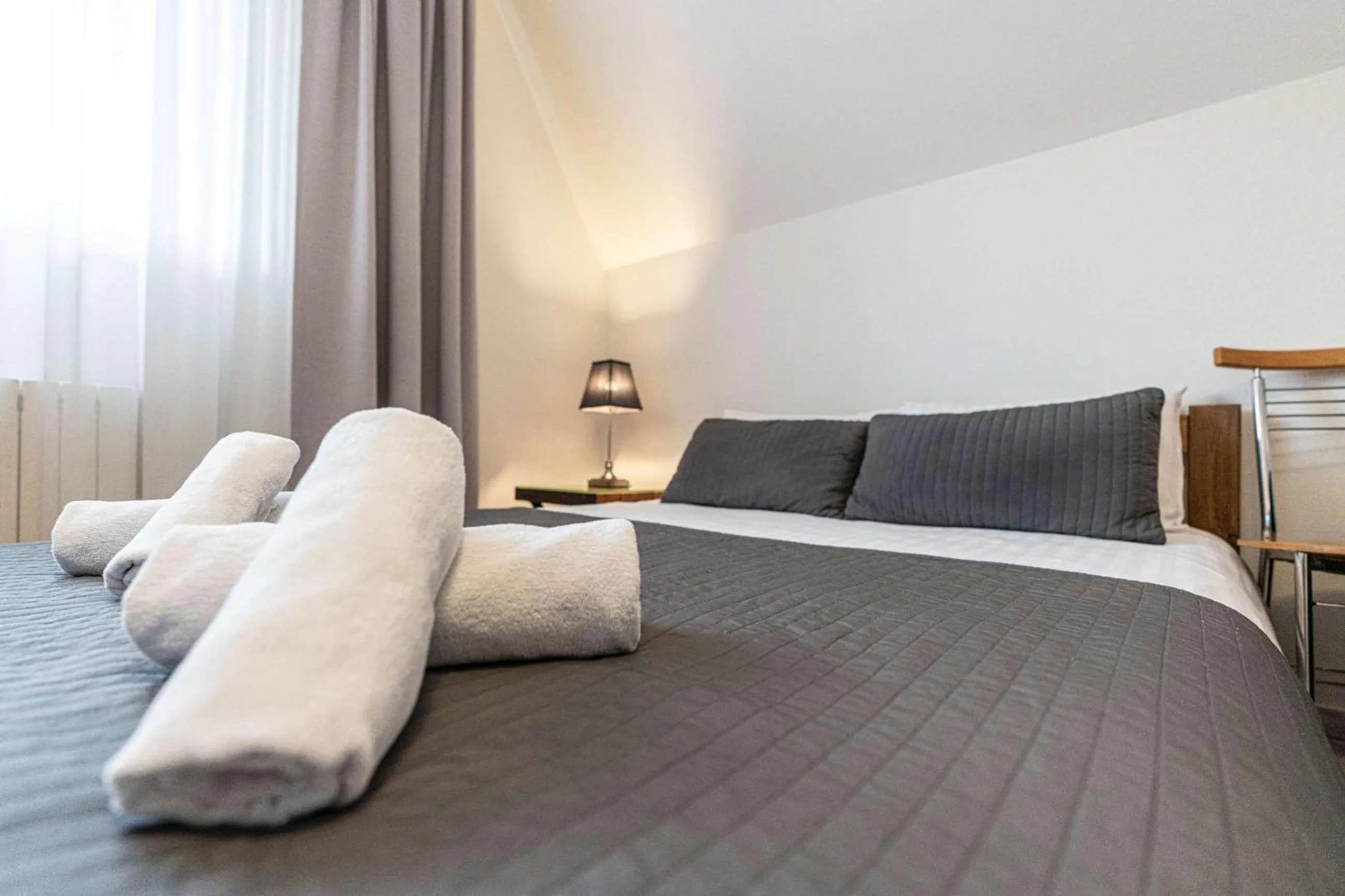 Bed in Liberta INN - Pokoje Gościnne