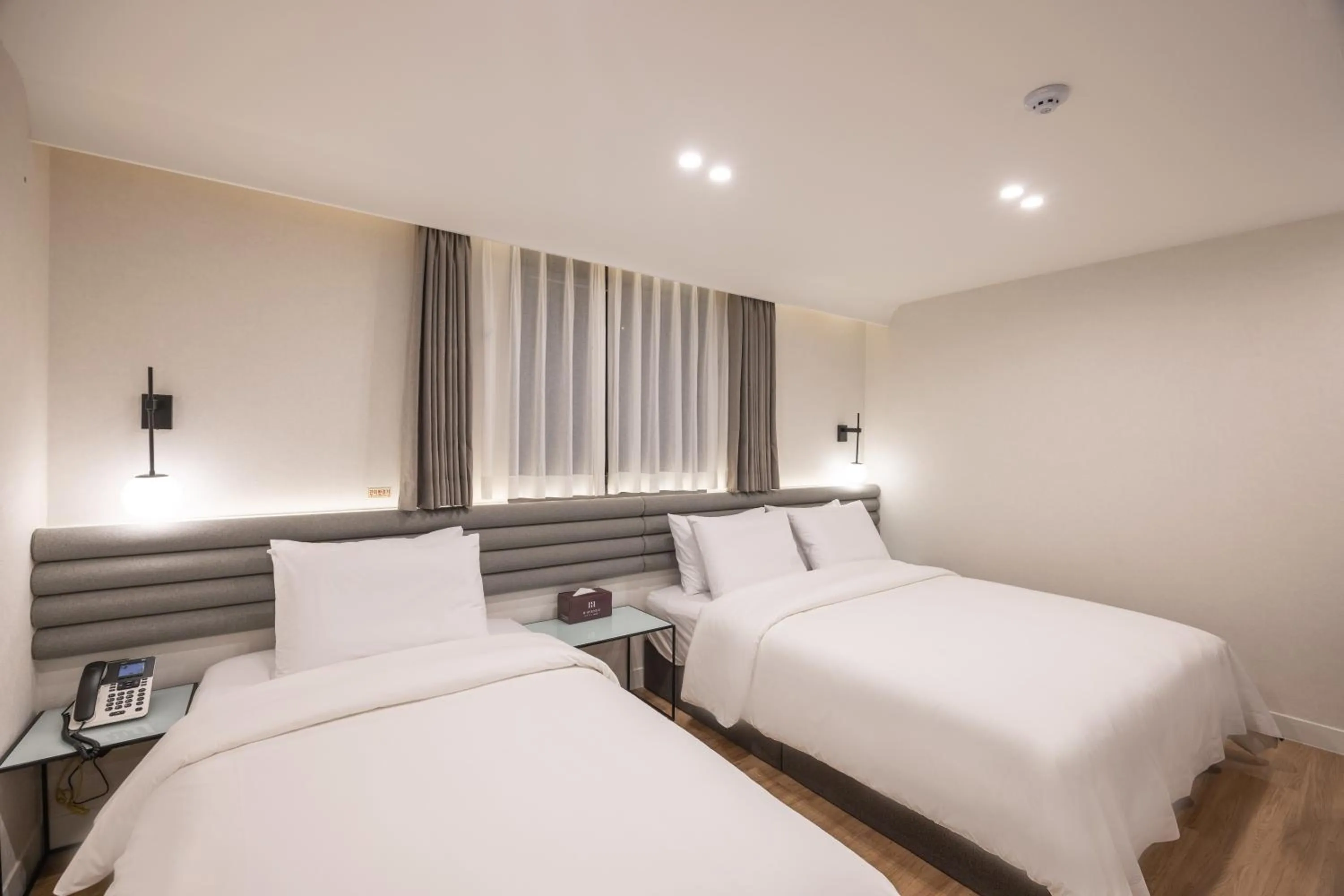 Bed in H-Avenue Hotel Haeundae