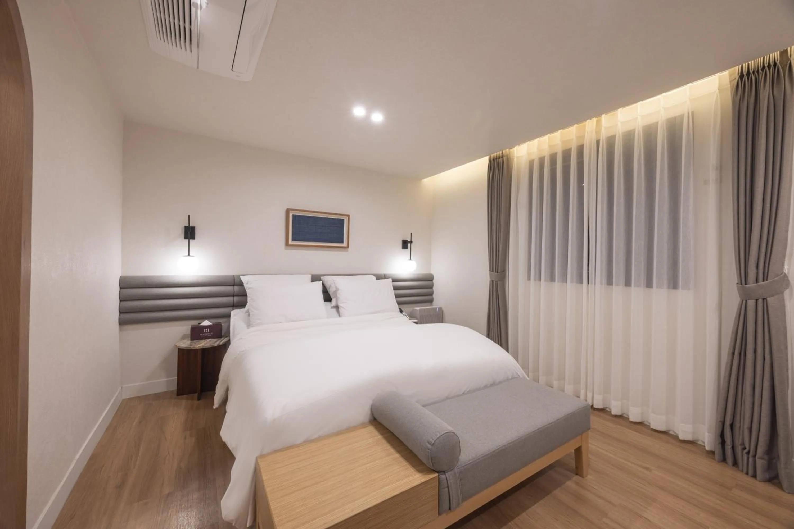 Bed in H-Avenue Hotel Haeundae