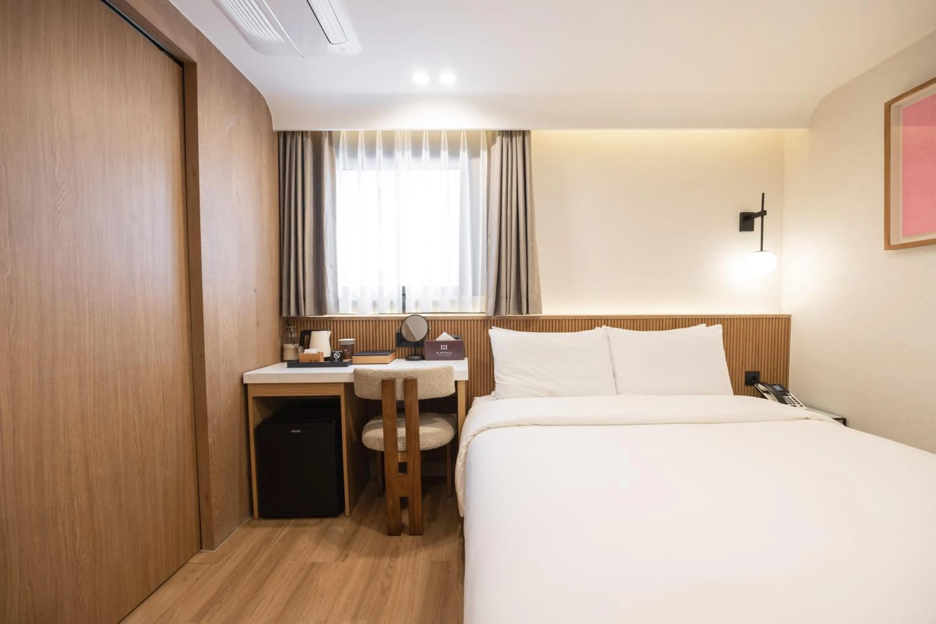 Bed in H-Avenue Hotel Haeundae