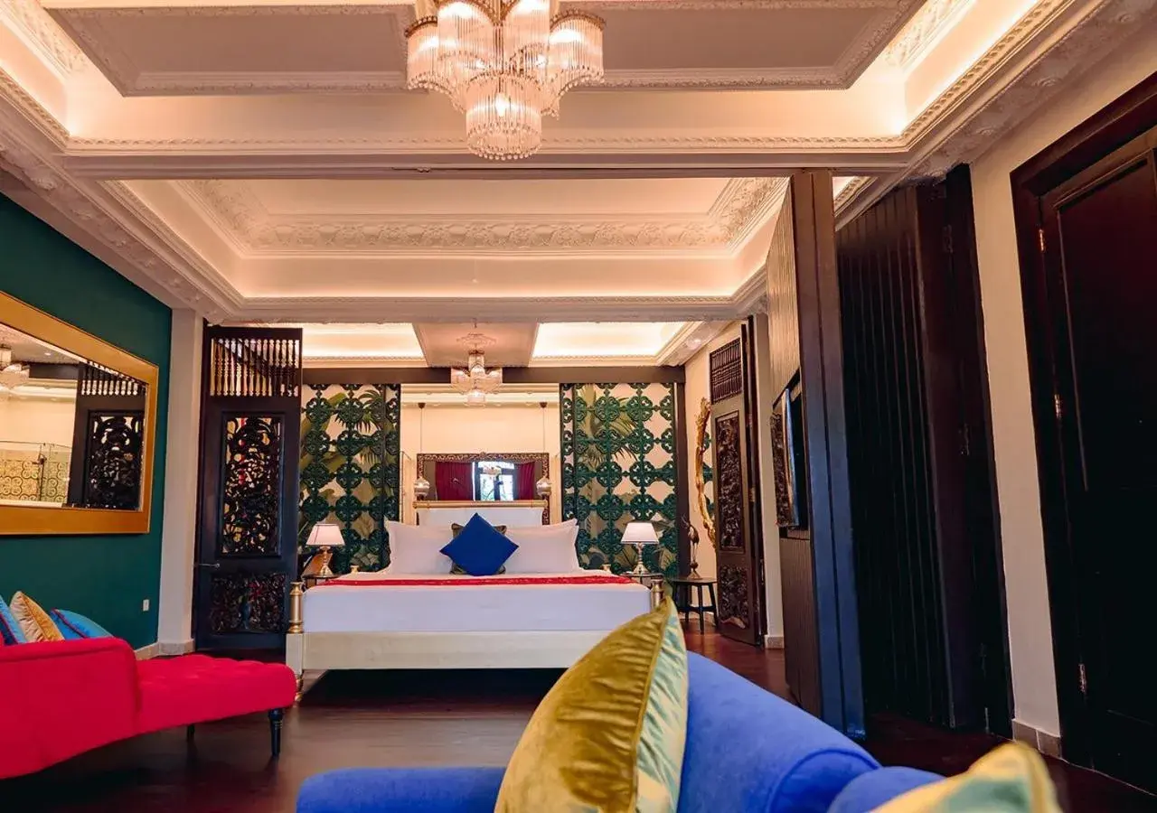 Riverside Suites with Signature Afternoon Tea, Mini-bar, and One Glass Afternoon Cocktail for Two People in House of Tugu, Old Town Jakarta Riverside Suites with Signature Afternoon Tea, Mini-bar, and One Glass Afternoon Cocktail for Two People in House of Tugu, Old Town Jakarta