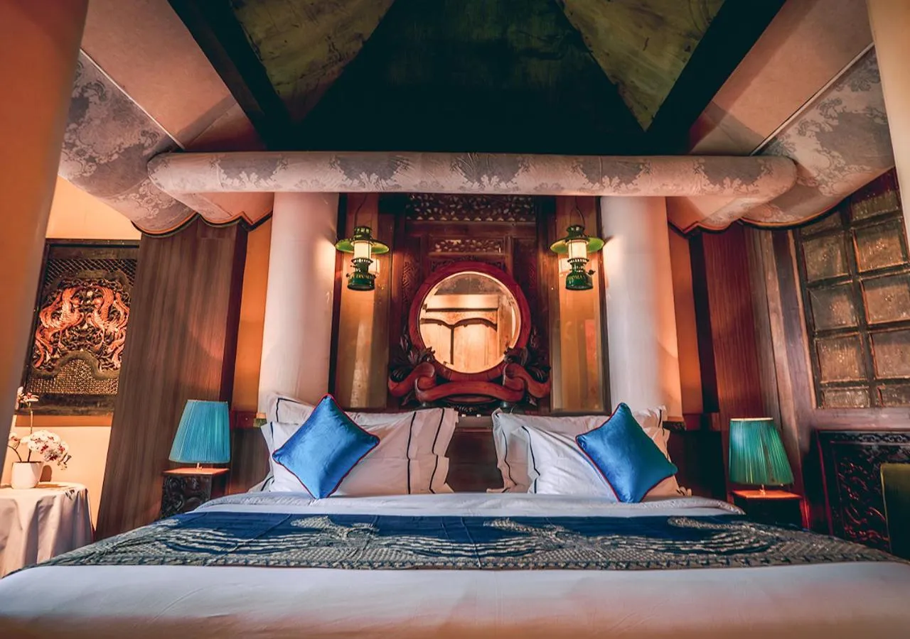 Bed in House of Tugu, Old Town Jakarta