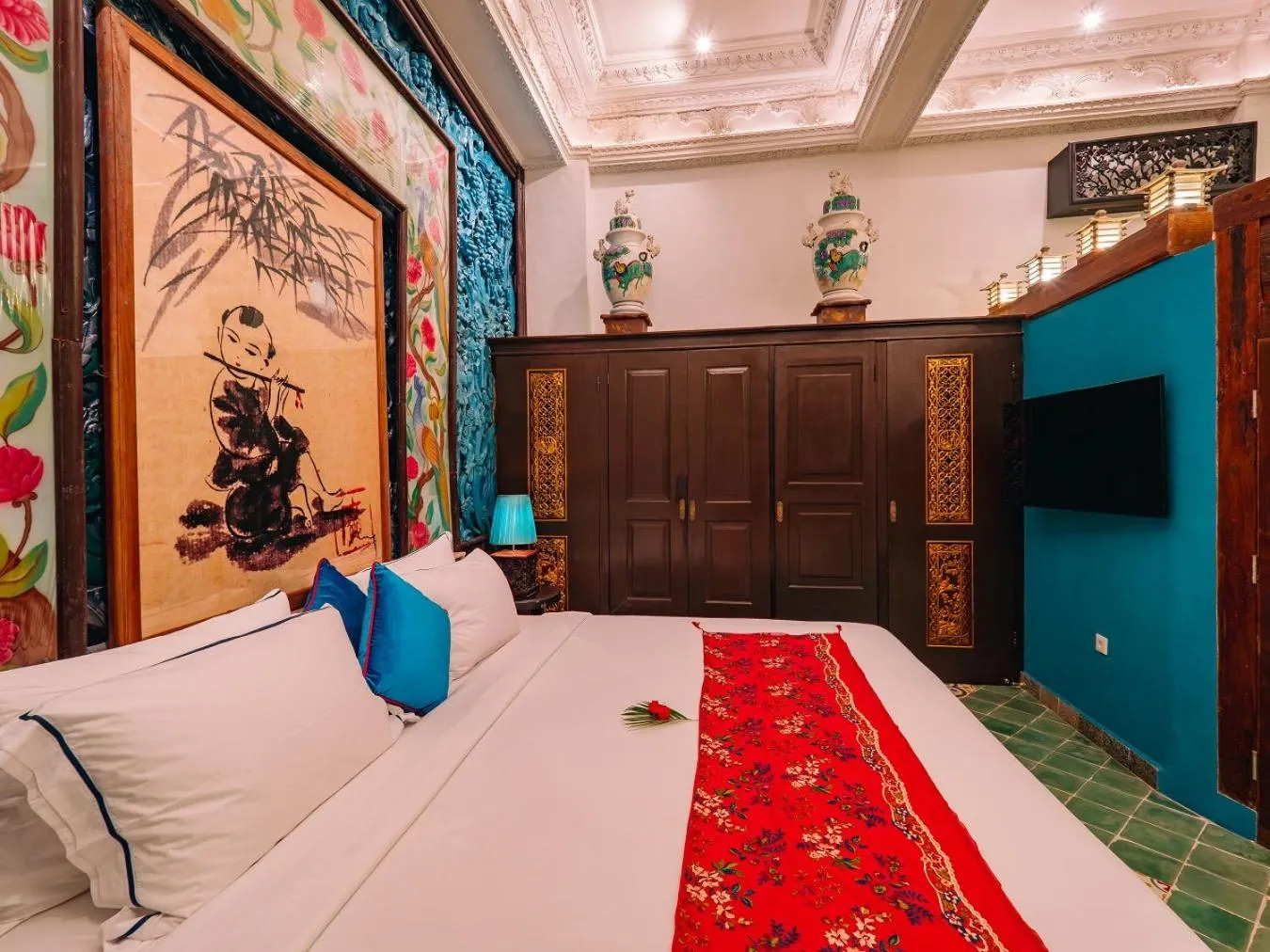 Bed in House of Tugu, Old Town Jakarta