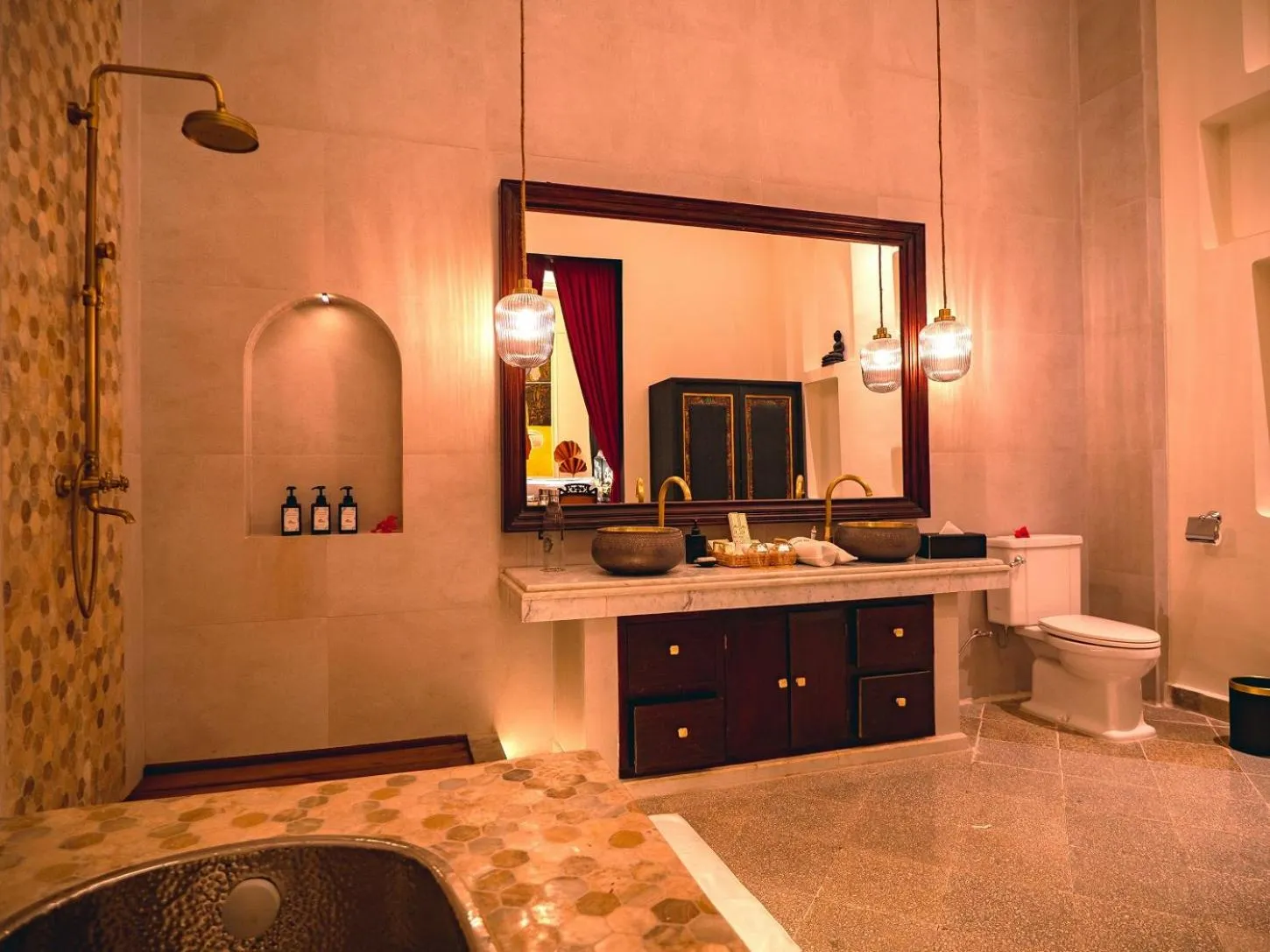 Bathroom in House of Tugu, Old Town Jakarta