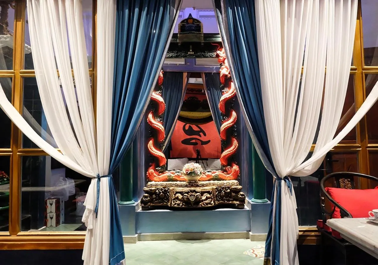 Seating area in House of Tugu, Old Town Jakarta