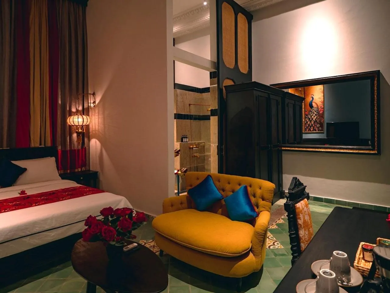 Bedroom, Bed in House of Tugu, Old Town Jakarta