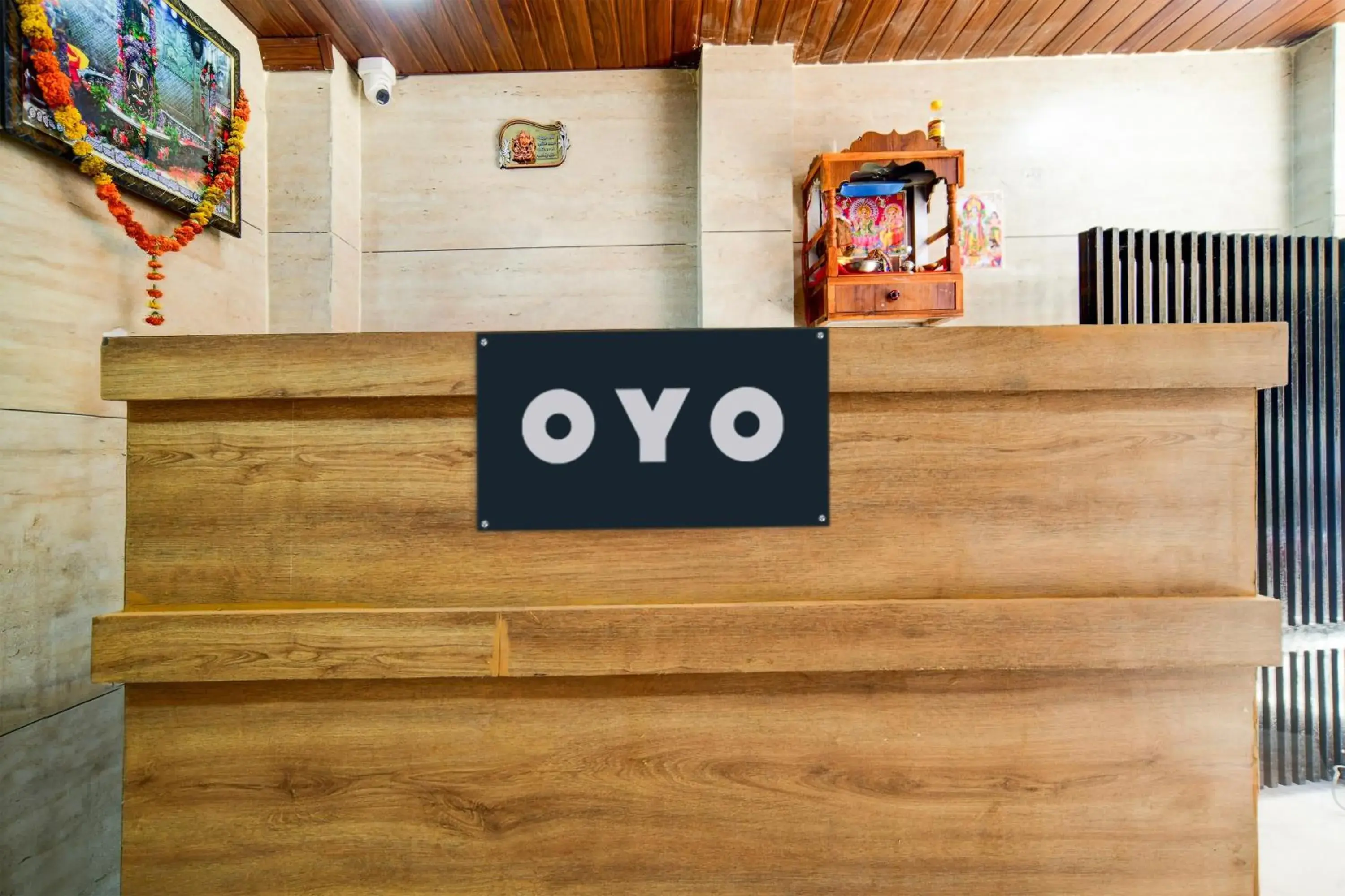 Lobby or reception in Hotel O D.V Near Medanta Hospital Indore Lobby or reception in Hotel O D.V Near Medanta Hospital Indore