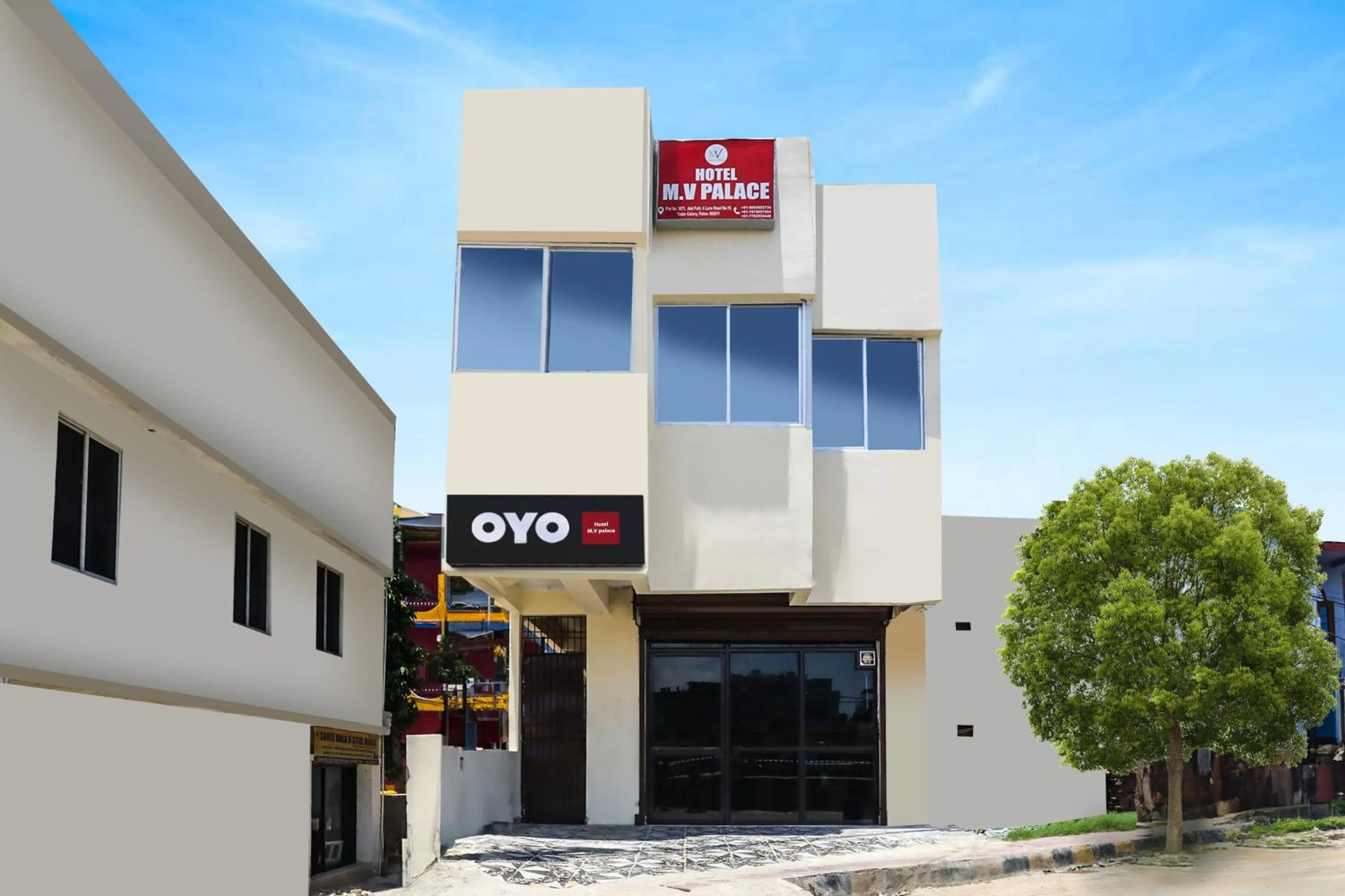 Facade/entrance in Hotel O M.V PALACE