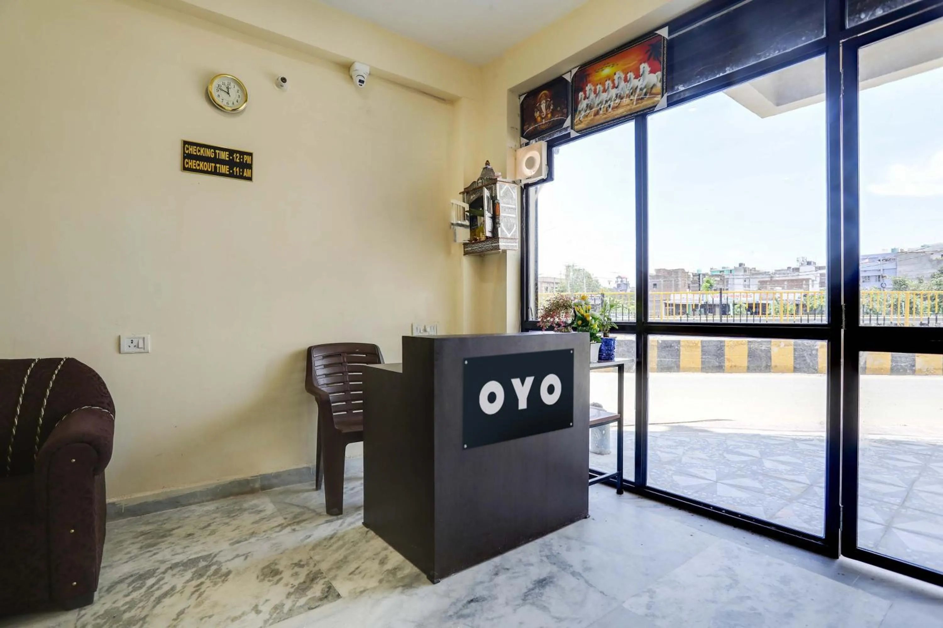 Lobby or reception in Hotel O M.V PALACE