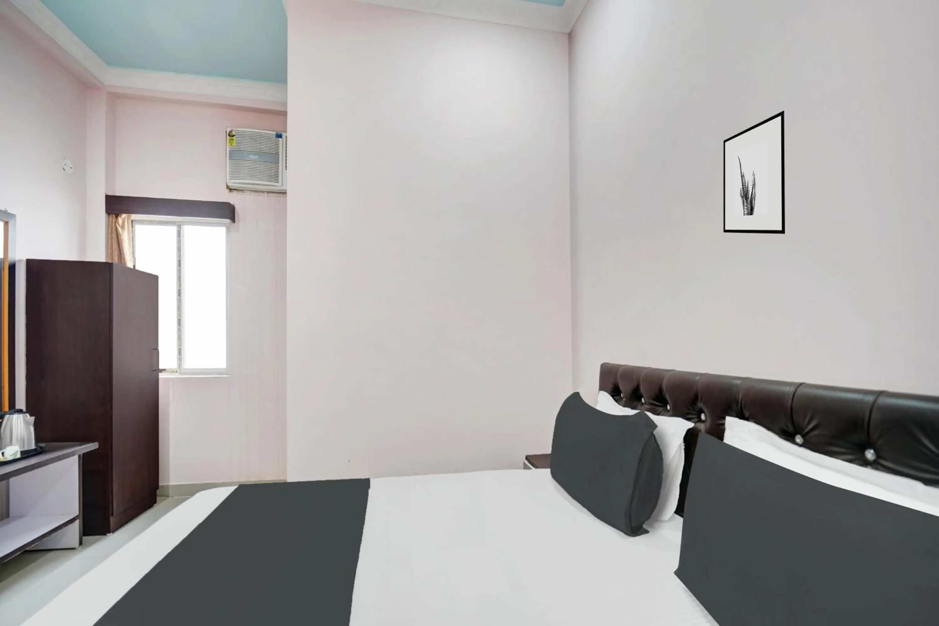 Bedroom, Bed in Hotel O OXY HOTEL CITY INN