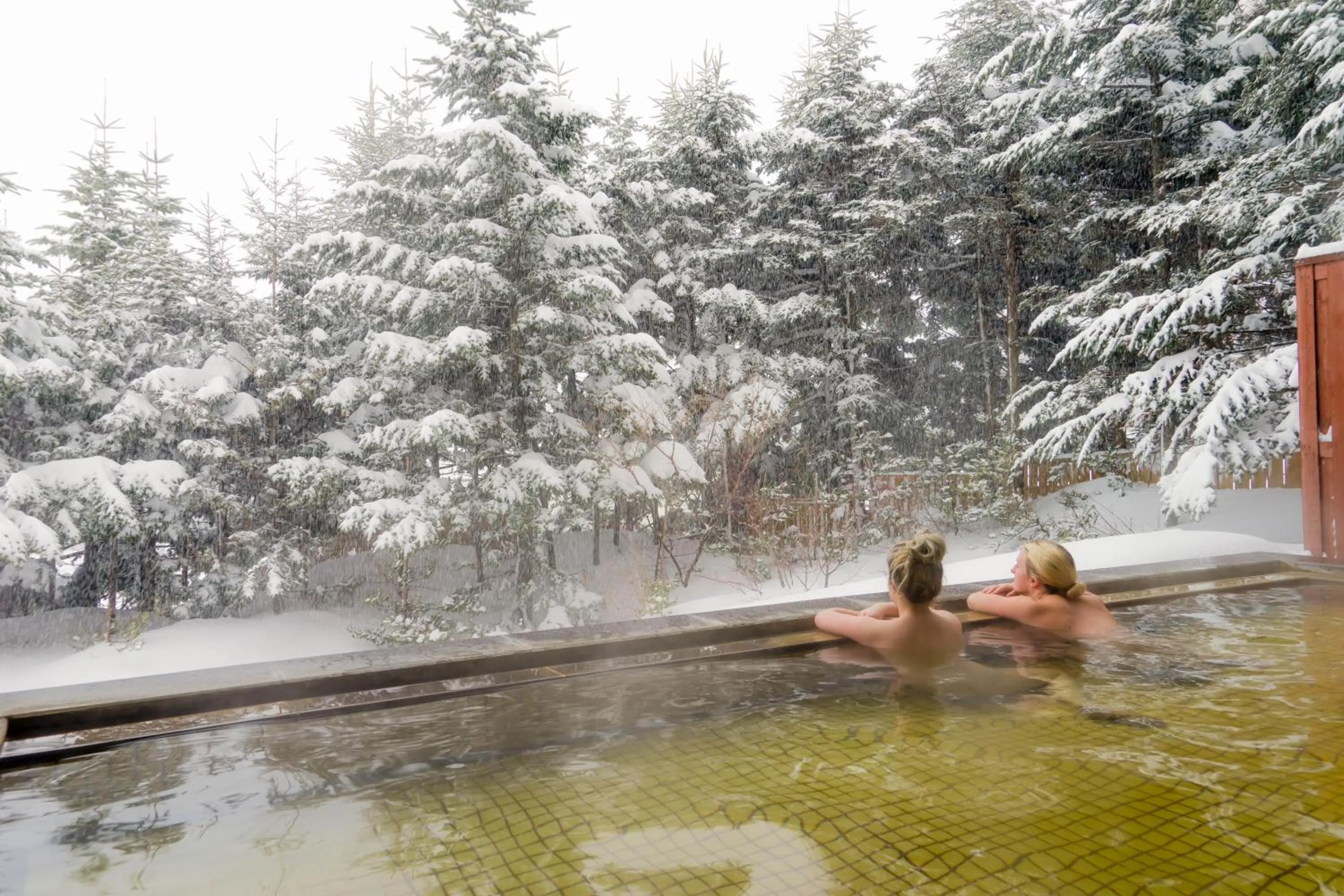 Hot Spring Bath in Rockwood Hotel & Spa