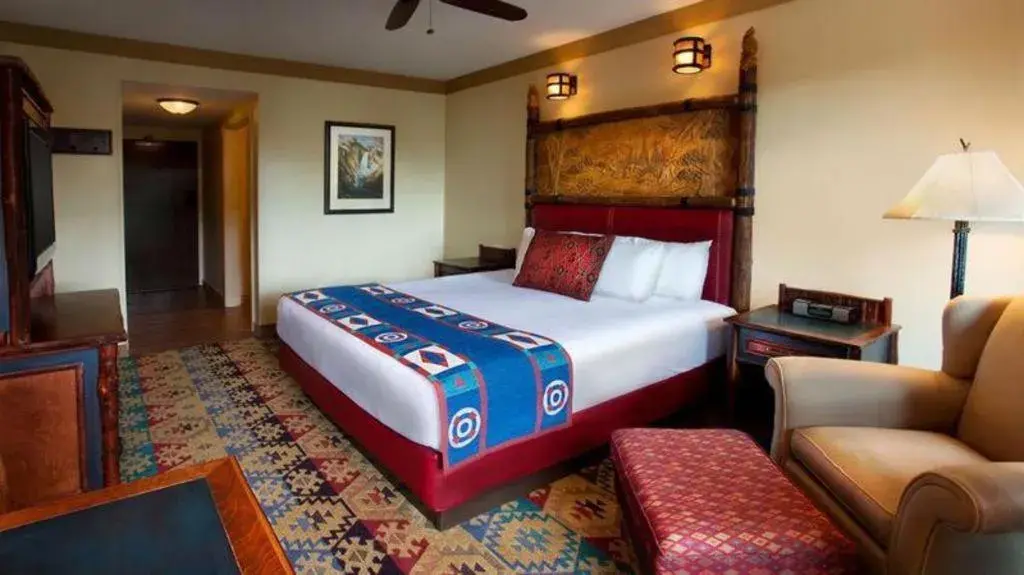 Bed in Disney's Wilderness Lodge Bed in Disney's Wilderness Lodge