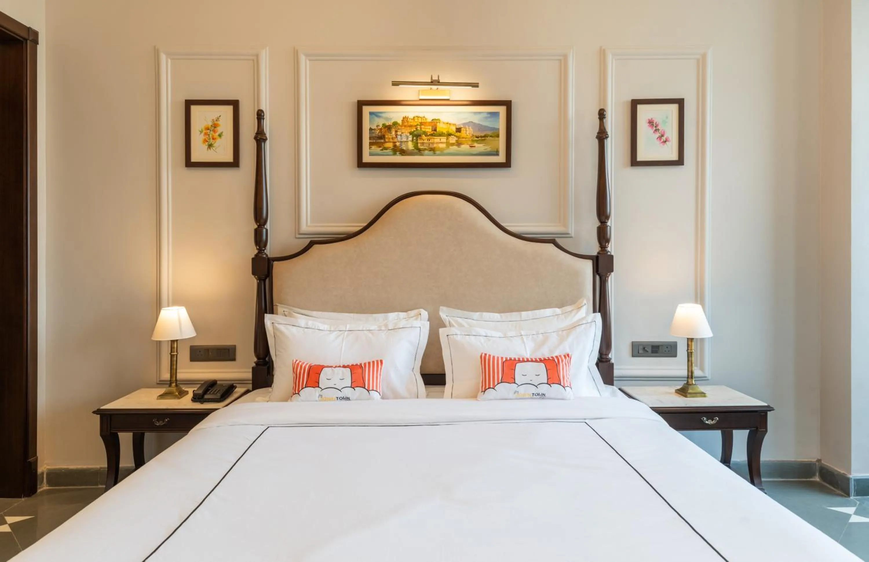 Bed in The Hills collective with private plunge pool My Downtown Hotel