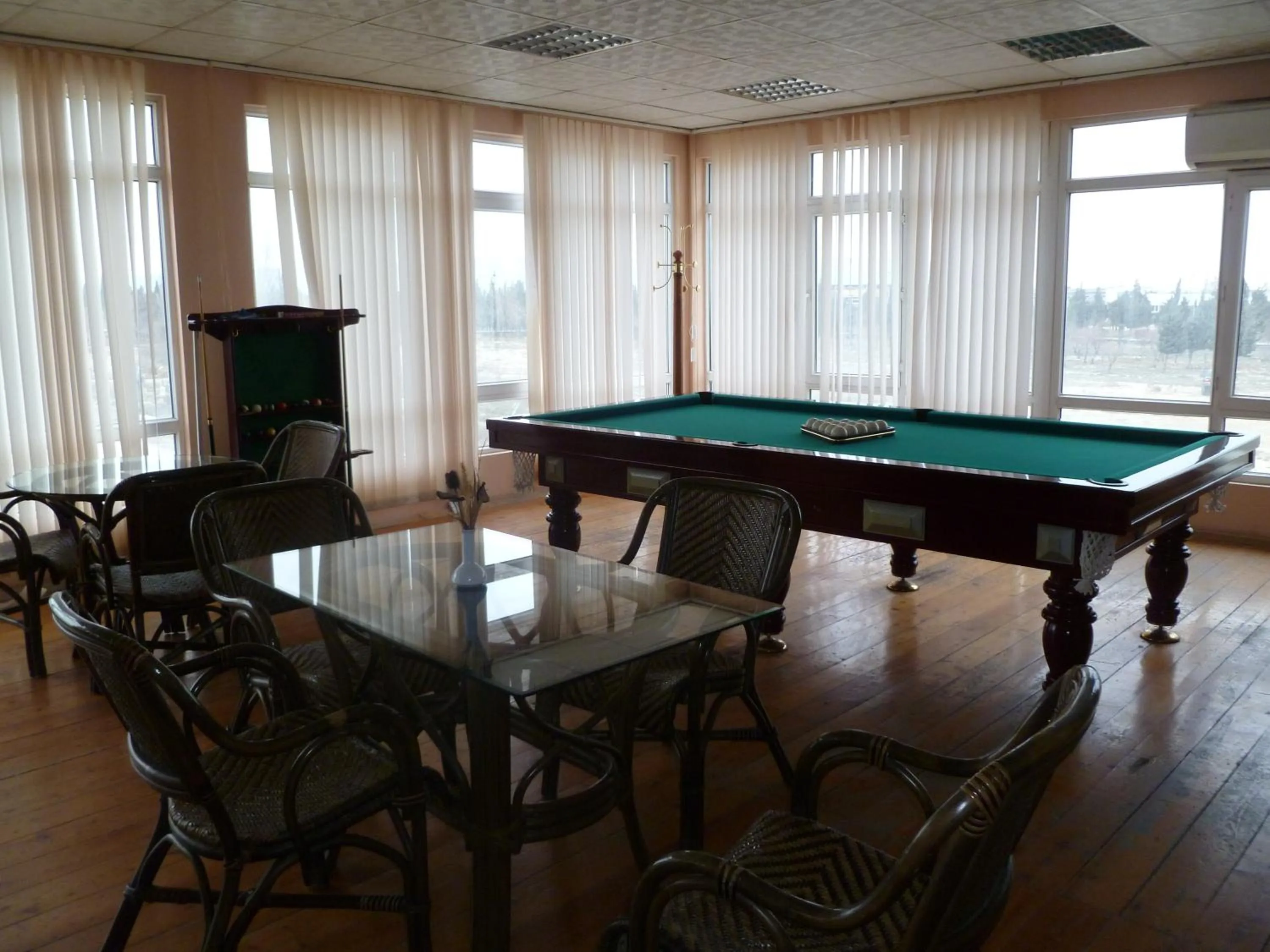 Game Room in Montenegro Inn