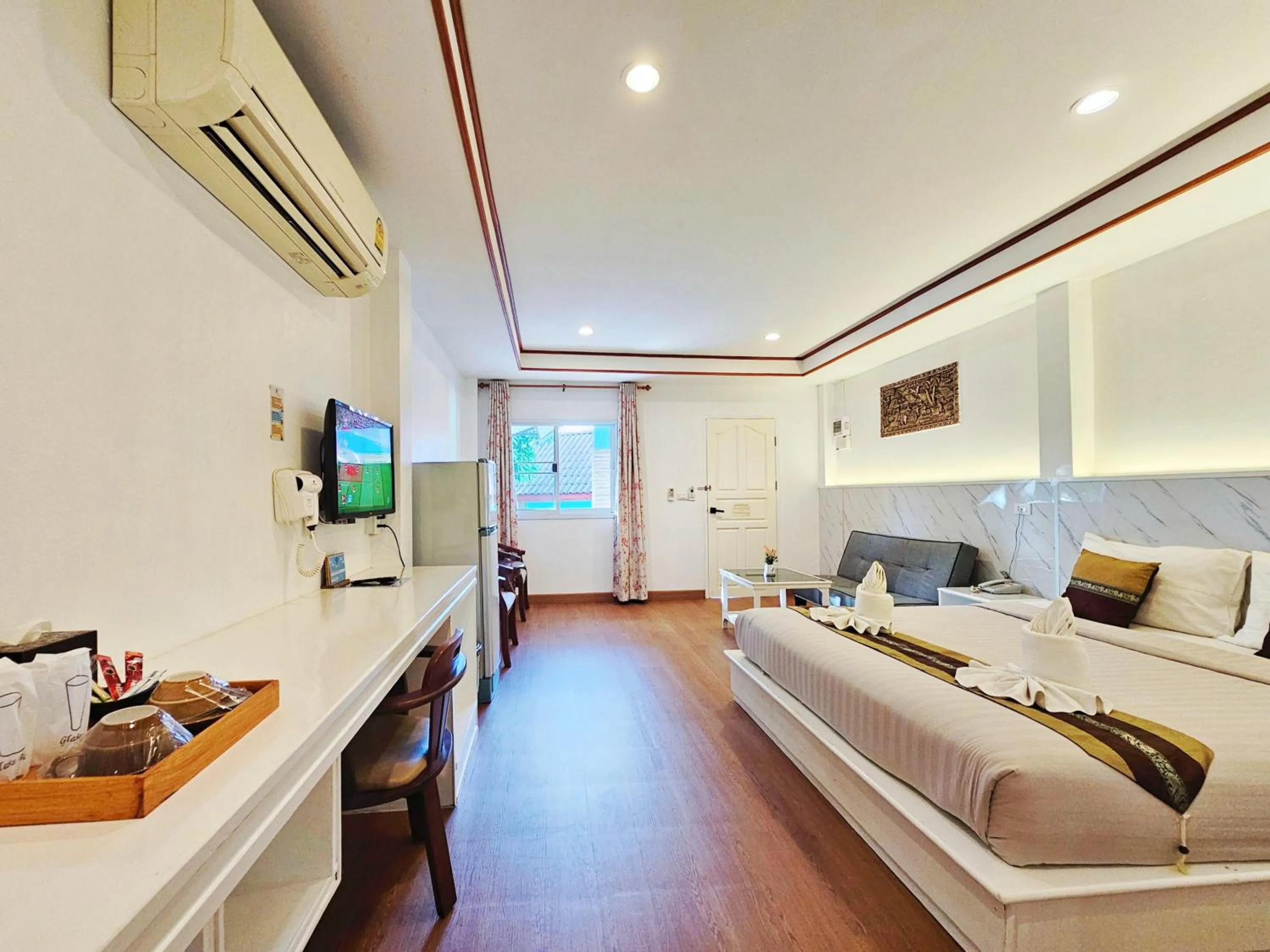 Bedroom, Bed in Phaithong Sotel Resort