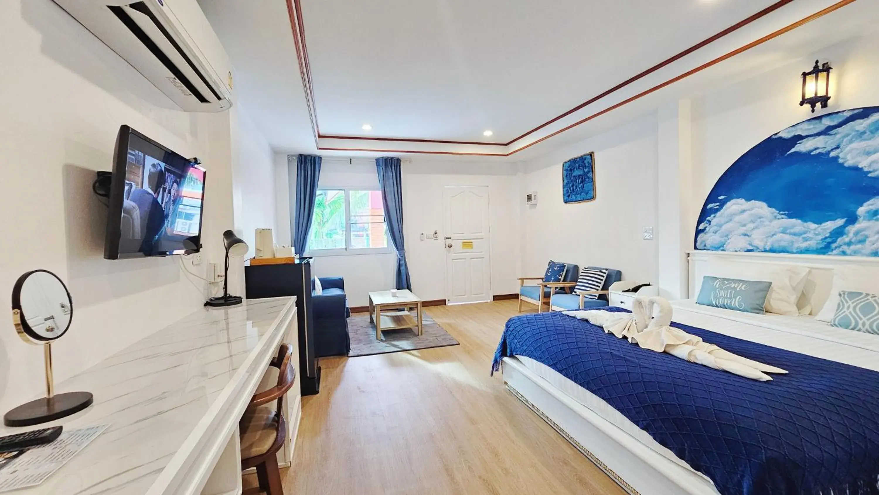 Photo of the whole room, Bed in Phaithong Sotel Resort Photo of the whole room, Bed in Phaithong Sotel Resort